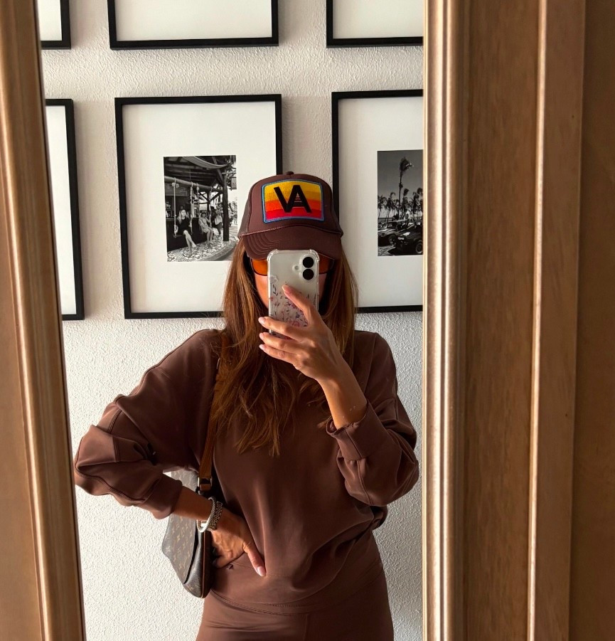 Luxe athletic wear from Amazon 
🍂🏈🤌🏼