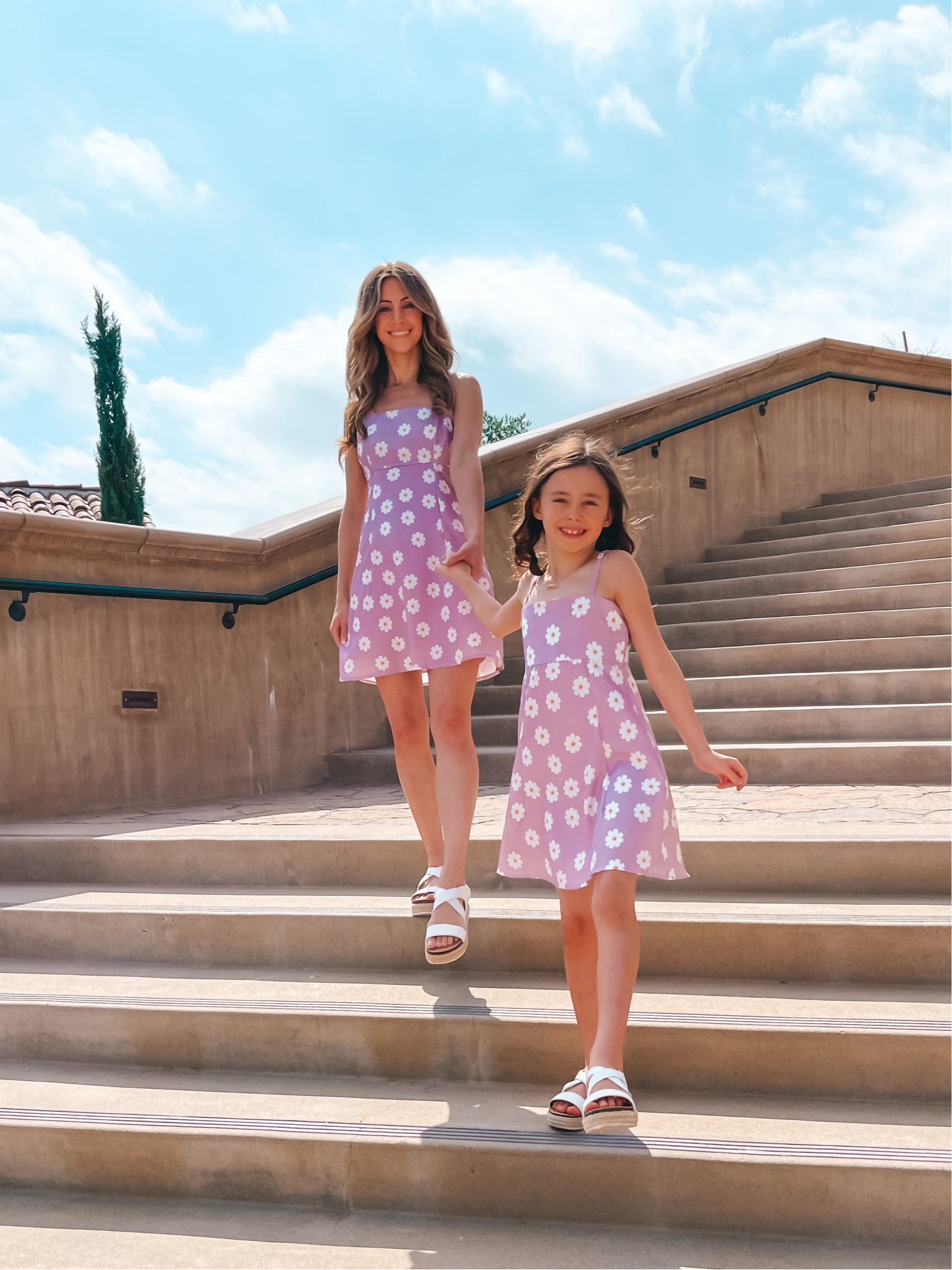 Mommy and me dresses.

www.livingbarelyblonde.com

Summer dresses. Floral dresses.
#kristahorta #daniausti #cmcovi #treasures #barelyblonde #jenniferxerin

#LTKkids #LTKunder50 #LTKfamily
