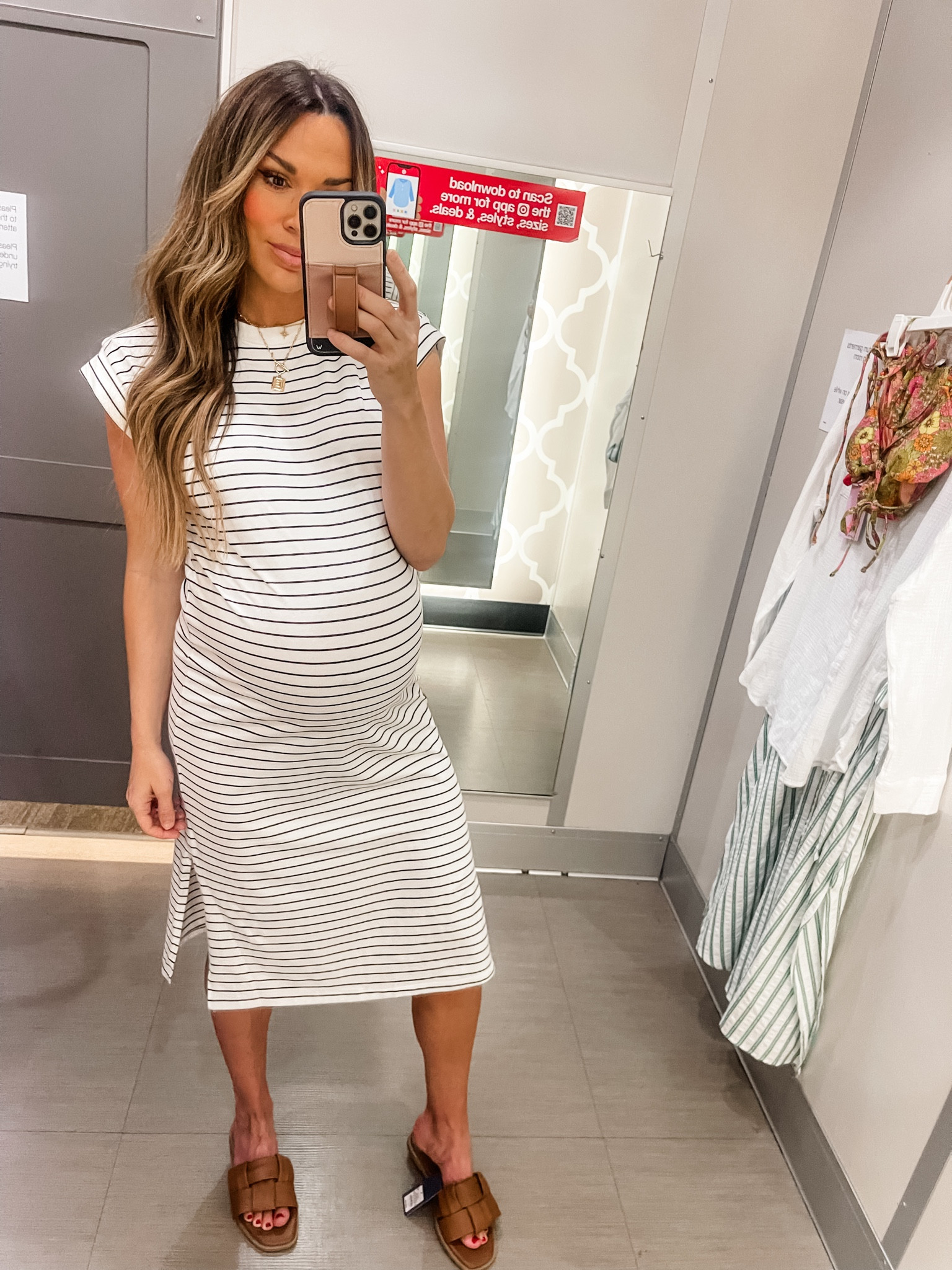 Dress size xs 
Bump friendly spring dress 

#LTKbump #LTKstyletip #LTKfindsunder50