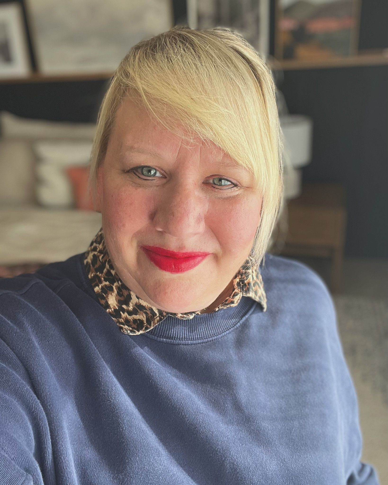 I’m loving leopard print paired with colors like navy, red and hot pink this season. It’s a way for me as a “winter” to make my favorite neutral work for me! Also can’t get enough of the button down look right now ❤️


#LTKStyleTip #LTKFindsUnder100 #LTKWorkwear