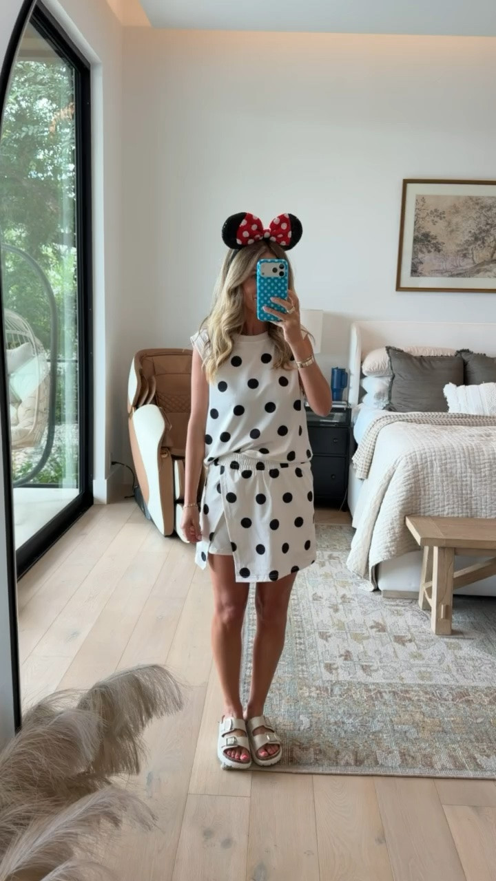 Amazon outfit that’s perfect for Disney!
Amazon fashion, Disney, Disney outfits for women, Disney vacation, vacation outfits, travel, travel outfits, summer fashion, mom style, moms over 40, Texas content creator

#LTKootd #LTKOver40 #LTKPetite
