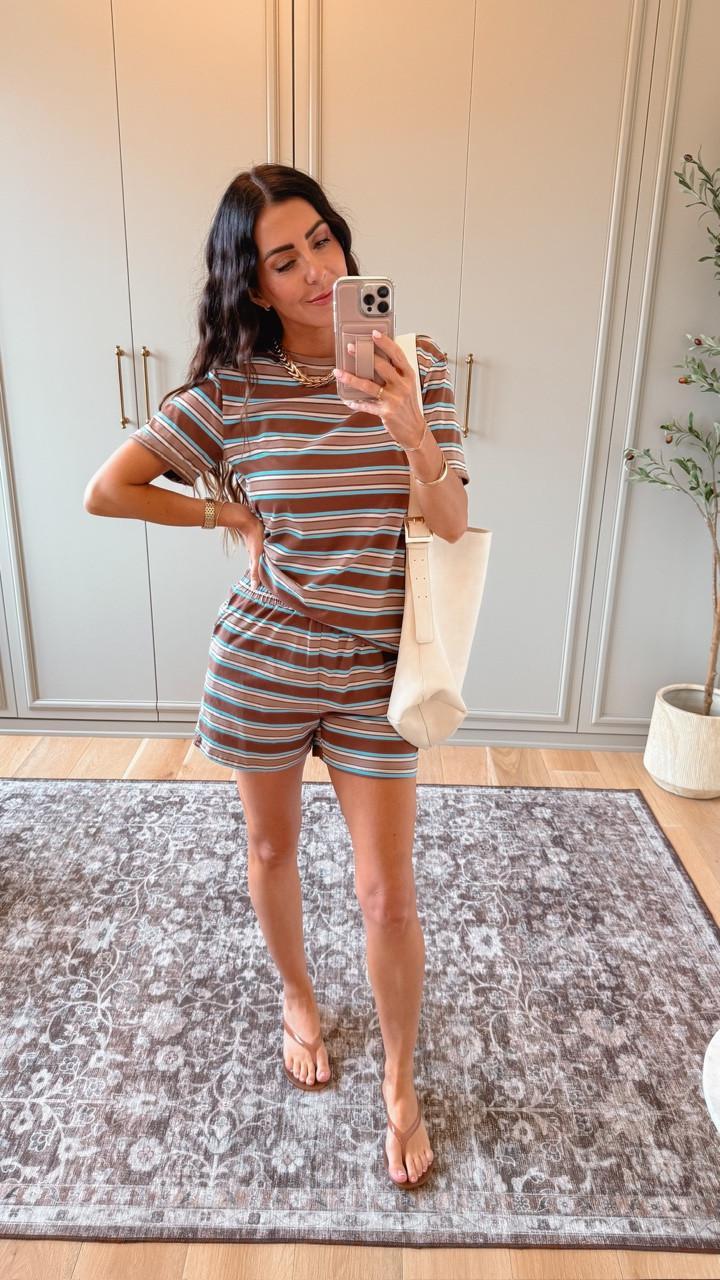 In love with this set! Casual and so comfortable. Wearing it in a size small.

#LTKootd #LTKSaleAlert #LTKgrwm