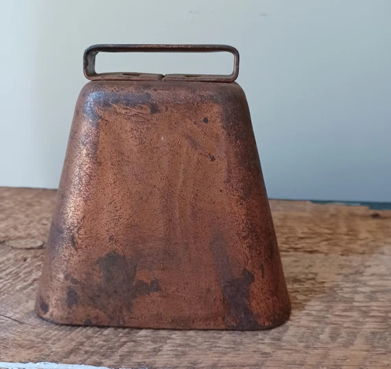 Vintage Cow Bell - Etsy | Etsy (US)
