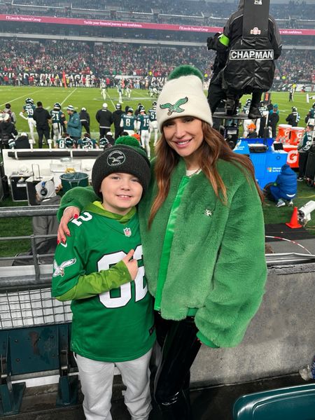 Philadelphia eagles, fly eagles fly, game day outfit, Kelce jersey, eagles jersey, green jacket, Kelly green, Philly, city of brotherly love, faux fur jacket, football, nfl, go birds

#LTKfamily #LTKHoliday #LTKU