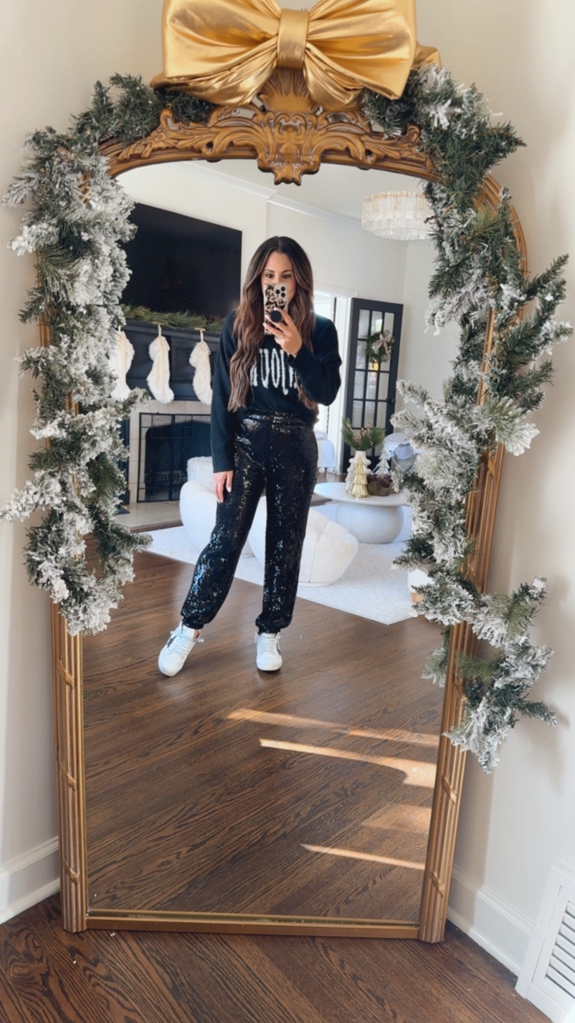 Sequin pants 
Holiday outfit 
Christmas outfit 

#LTKHoliday #LTKGiftGuide