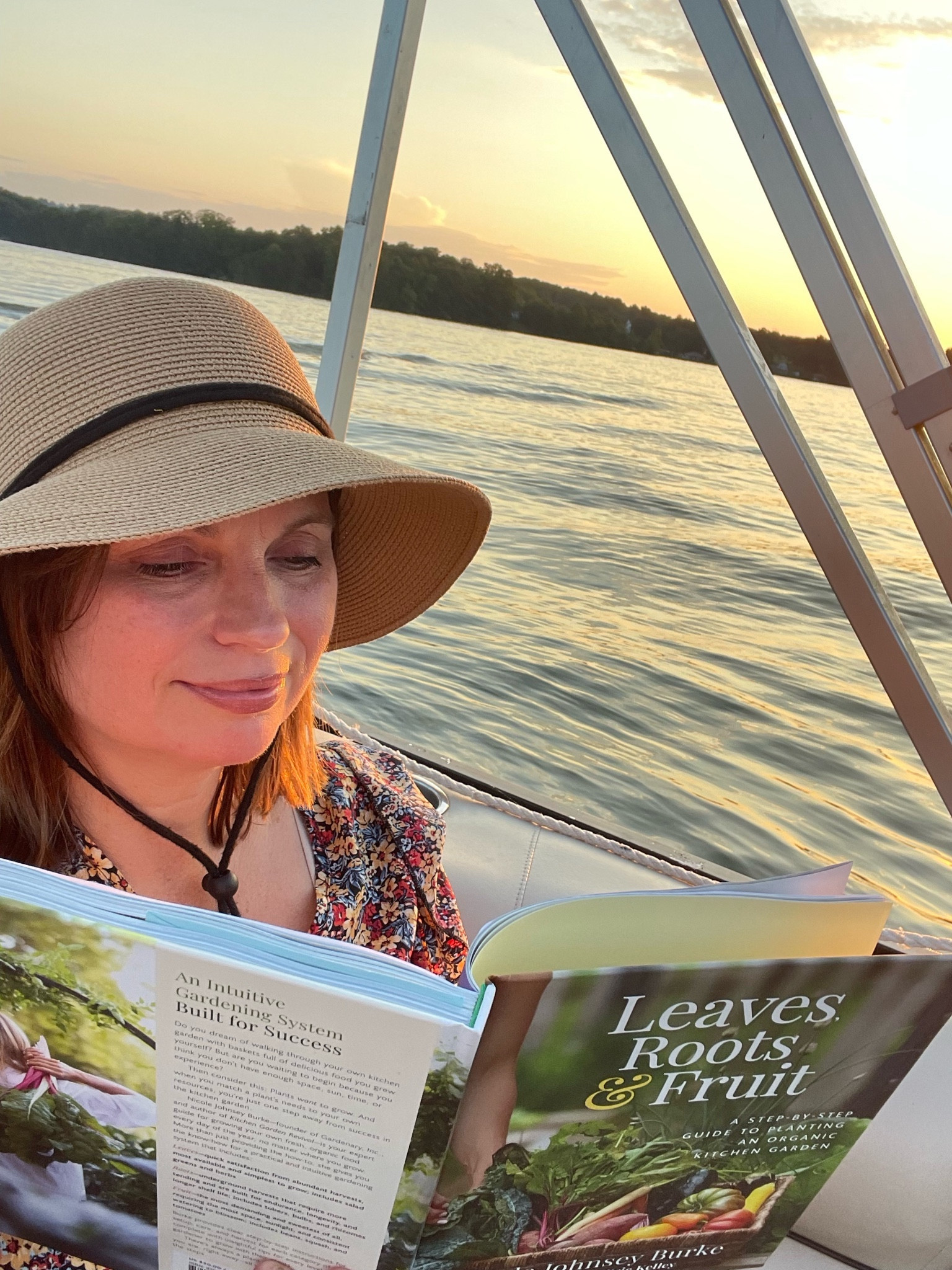 My favorite hat & book for the boat. This hat is perfect for the boat because it has a drawstring to keep the hat from blowing off when the boats moving. It's also very comfortable. 