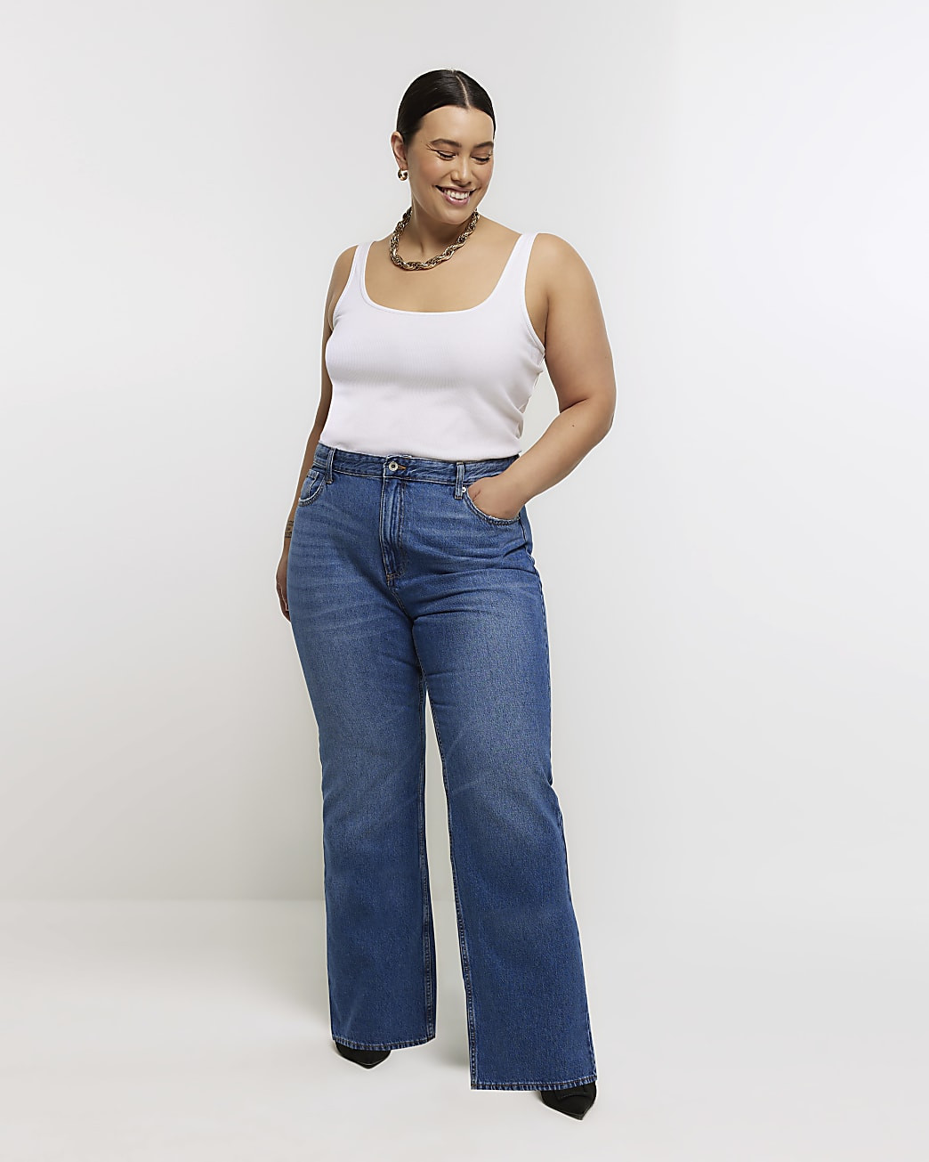 Plus blue mid rise straight jeans | River Island (UK & IE)
