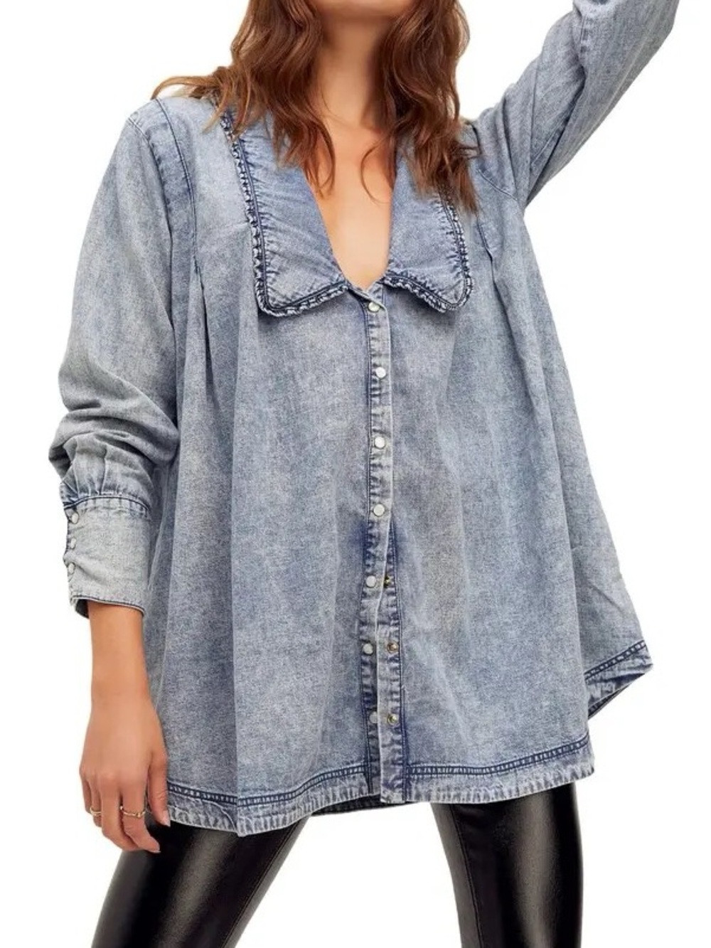 EUC Free People Oversized Charlie Denim Button-Down Top Size XS | Poshmark