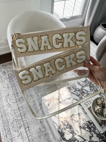 These are the cutest $10 snack bags from Amazon! They even have a handle and will be perfect for any purse, beach bag or travel!!

#LTKActive #LTKFindsUnder50 #LTKKids