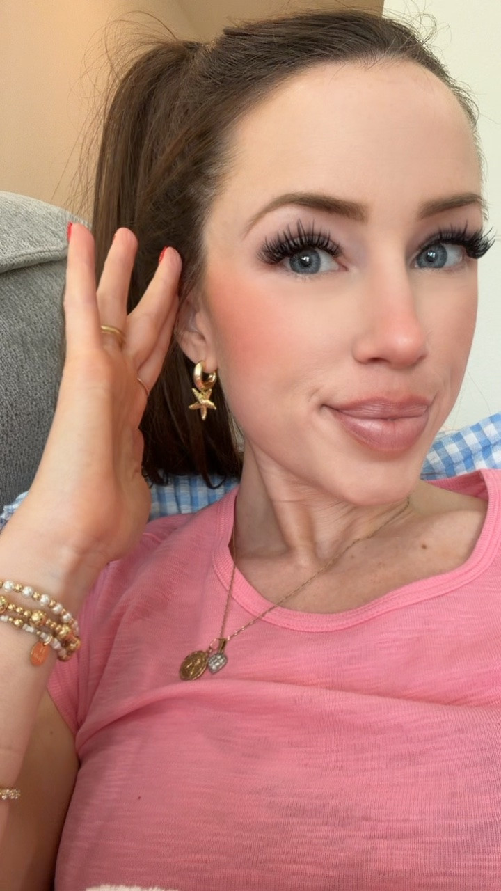 LOVE my new starfish earrings for summer!!💓🐠🌊

#LTKBeauty #LTKSaleAlert #LTKootd