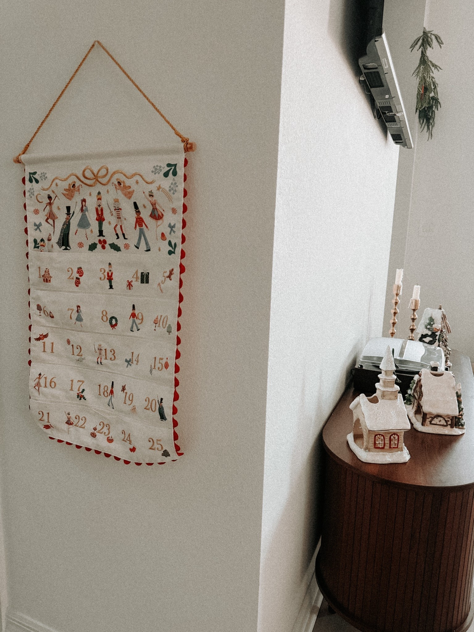 Slowly transforming the corners of my home into a vintage Christmas moment… the nostalgia is everything. 🎄✨ Counting down the days..literally 

#LTKHome #LTKHoliday