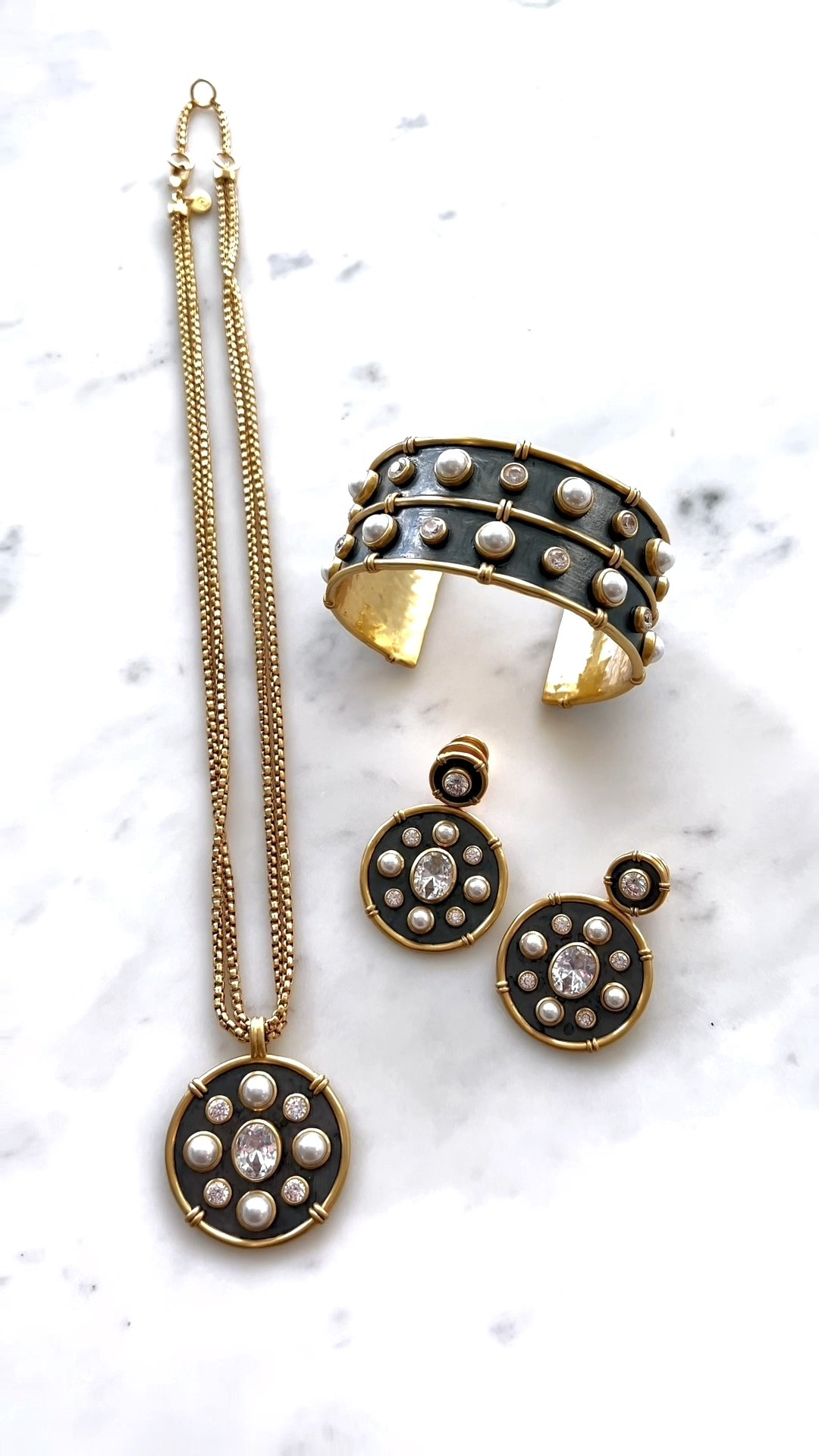 If you’re looking for amazing Fall jewelry that will match everything in your wardrobe, this Julie Vos jewelry is for you!

#LTKSeasonal #LTKOver40 #LTKTravel #LTKgrwm #LTKootd #LTKMidsize #LTKvlog #LTKU #LTKWorkwear
