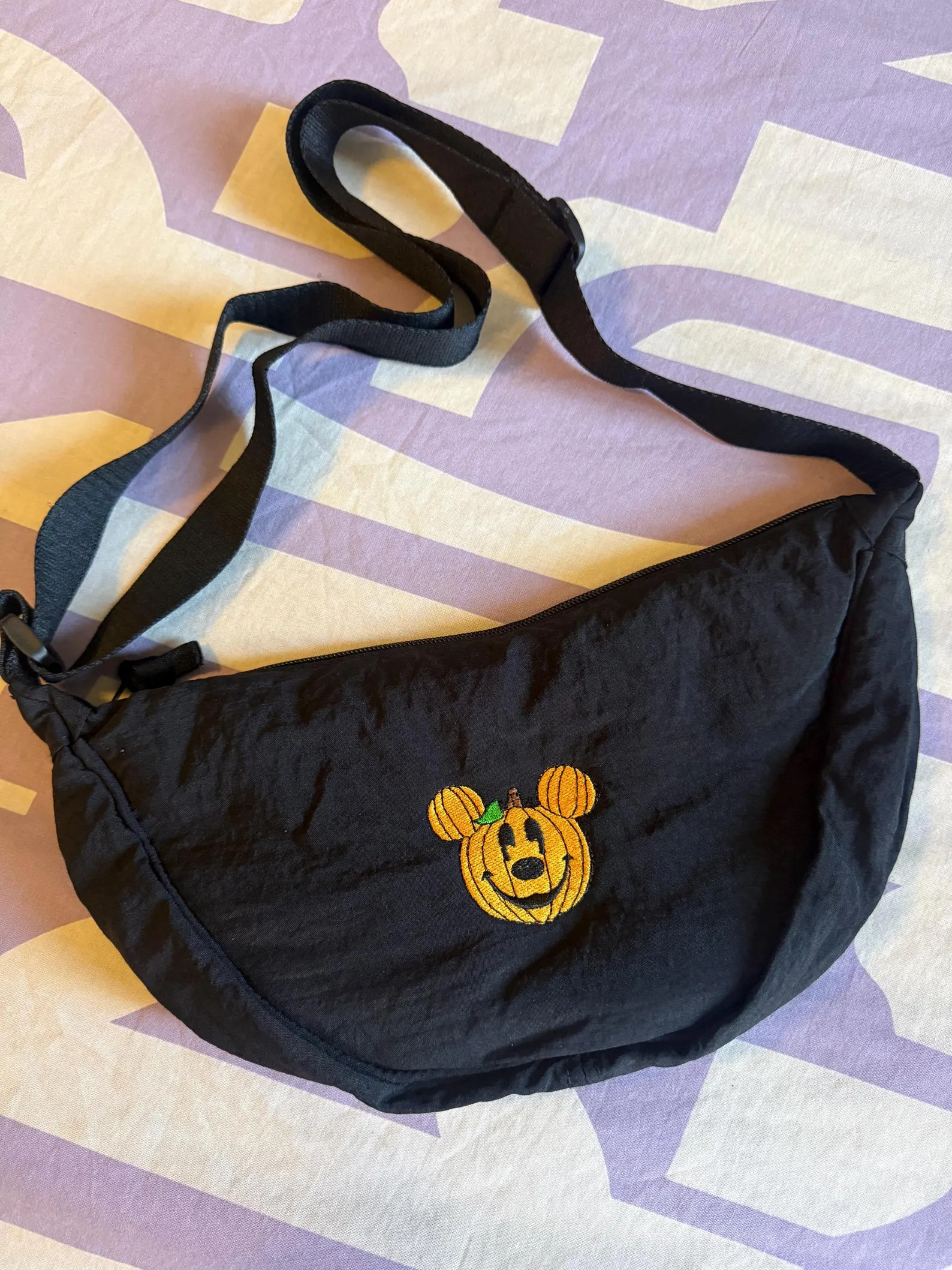 Embroidered Pumpkin Face Halloween Crossbody Bag | Etsy (Global)