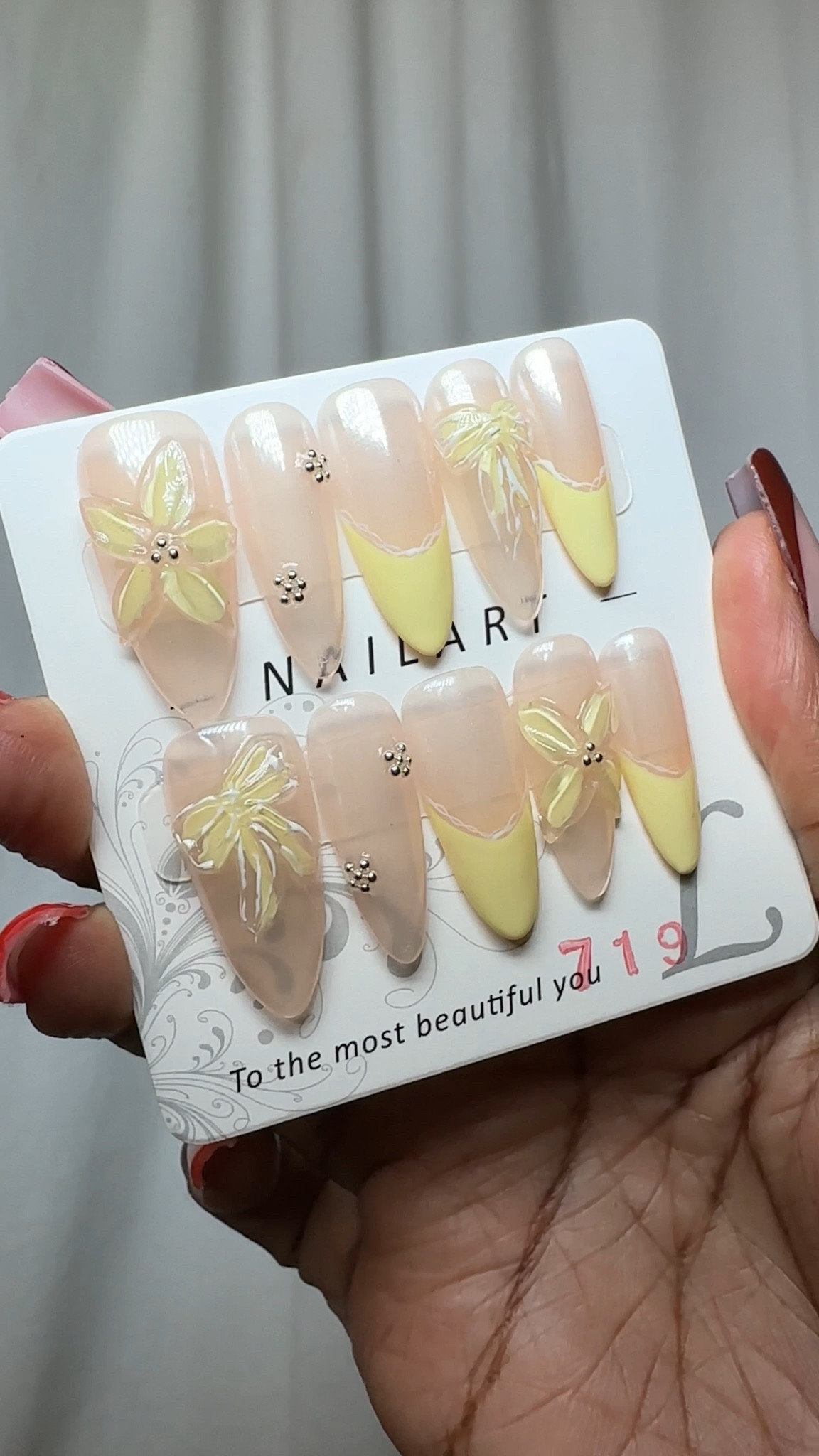 $5 press on nails from AliExpress 