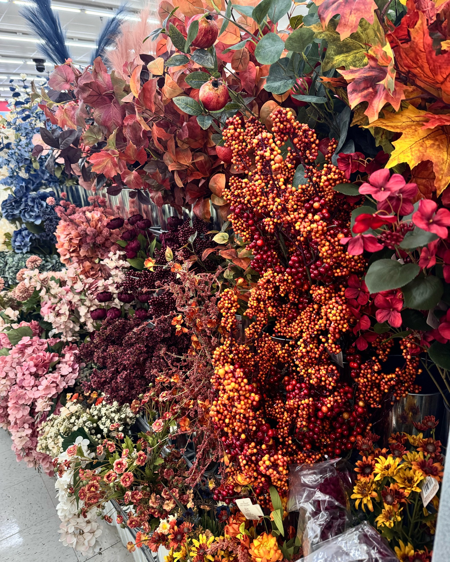 30% off Michael’s stems. These are some of my absolute Fall favorites ☺️🤎🍃🍂

#LTKdayinmylife #LTKHome #LTKSeasonal