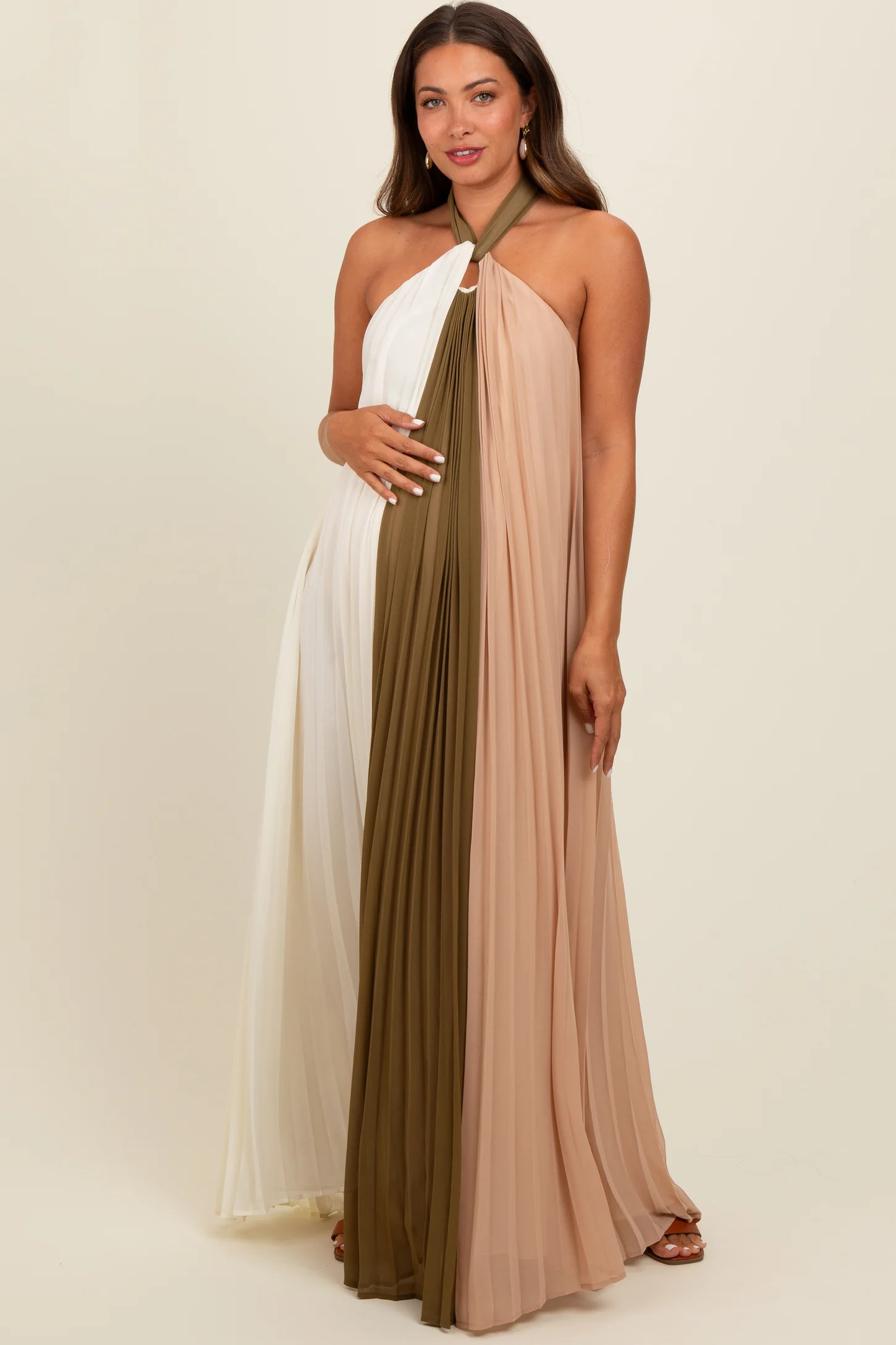 Olive Colorblock Pleated Halter Neck Maternity Maxi Dress | PinkBlush Maternity