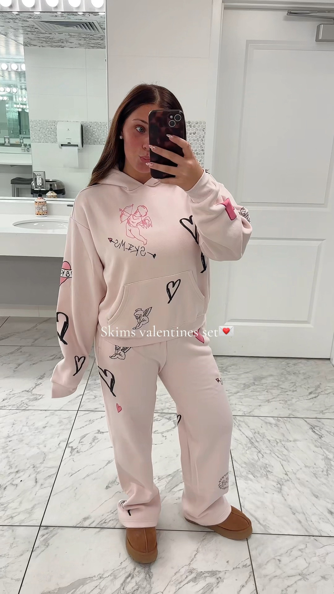 Love this Valentine’s Day sweat set from Skims!💌

#LTKootd #LTKSeasonal #LTKValentine