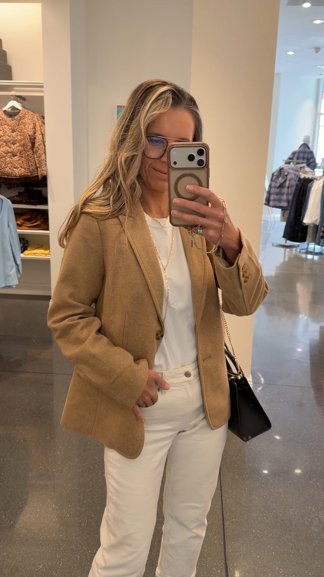 Shetland camel blazer size up! I’m in sz 8. But sz 6 is also great
On sale!
Love the fit!

#LTKSeasonal #LTKWorkwear #LTKSaleAlert