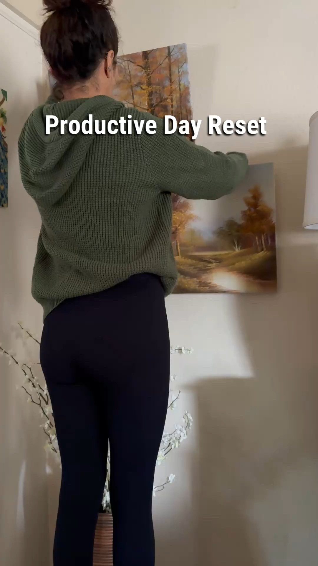 Getting the house ready for the holiday season ✨
Put away all my fall decor, added new wall art, and did a full home refresh to make everything feel clean, cozy, and holiday-ready. Linking my favorite home pieces, wall art, holiday decor finds, and my go-to Recess drink for the perfect end-of-day walk.
Everything is saved for you on my LTK 🤍🎄



home refresh, holiday home decor, wall art, home organization, clean and decorate, holiday season aesthetic, cozy home finds, neutral home decor, amazon home finds, aesthetic home decor, winter decor ideas, holiday decorating, home styling, wall decor, seasonal home update, home essentials, productive day routine, wellness drink, recess drink, cozy walk essentials

#LTKHoliday #LTKGiftGuide #LTKHome