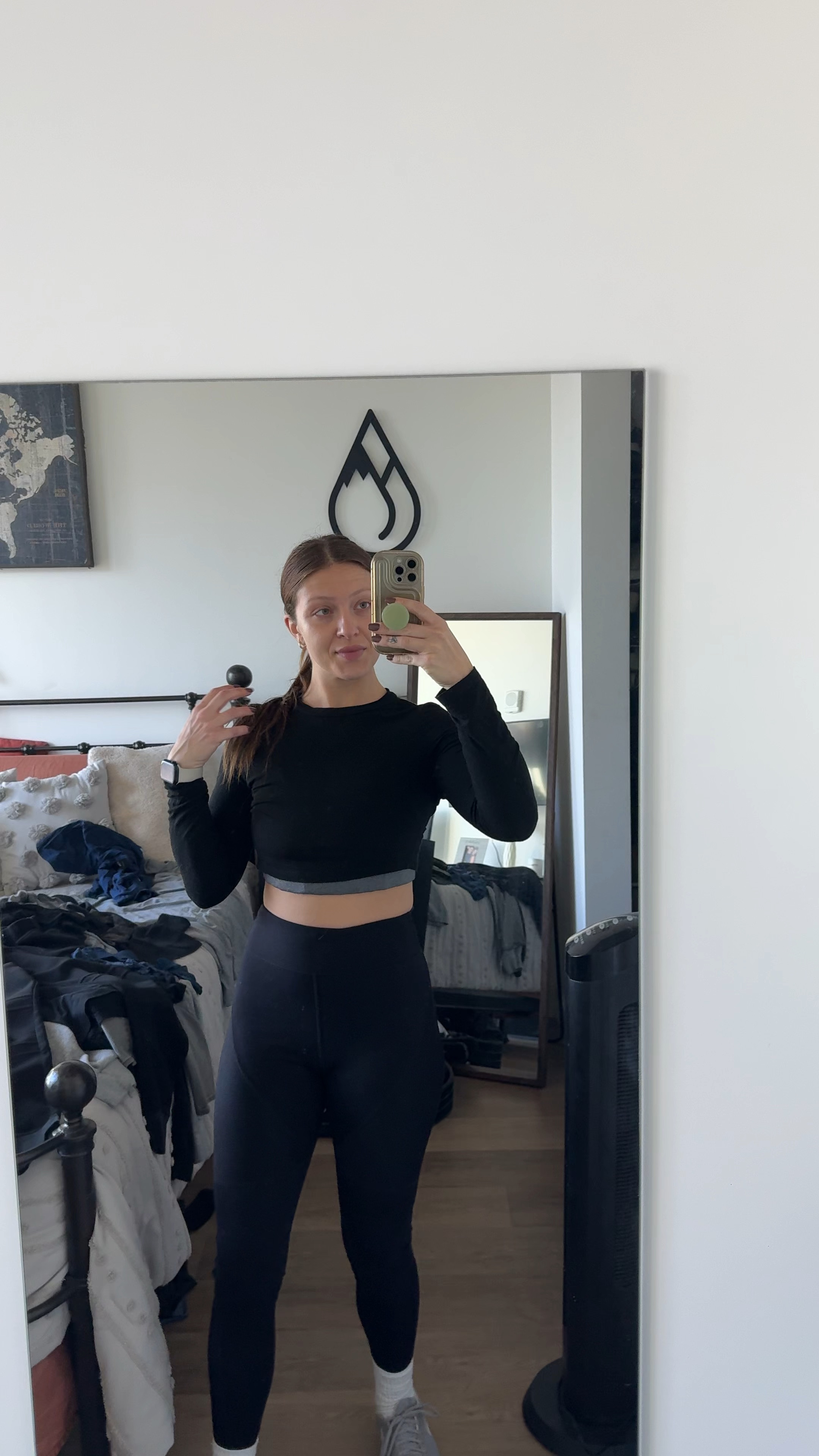Todays gym fit! Basics like this are my GO to. And who doesn’t love an all black look?! 

#LTKFitness #LTKActive #LTKStyleTip