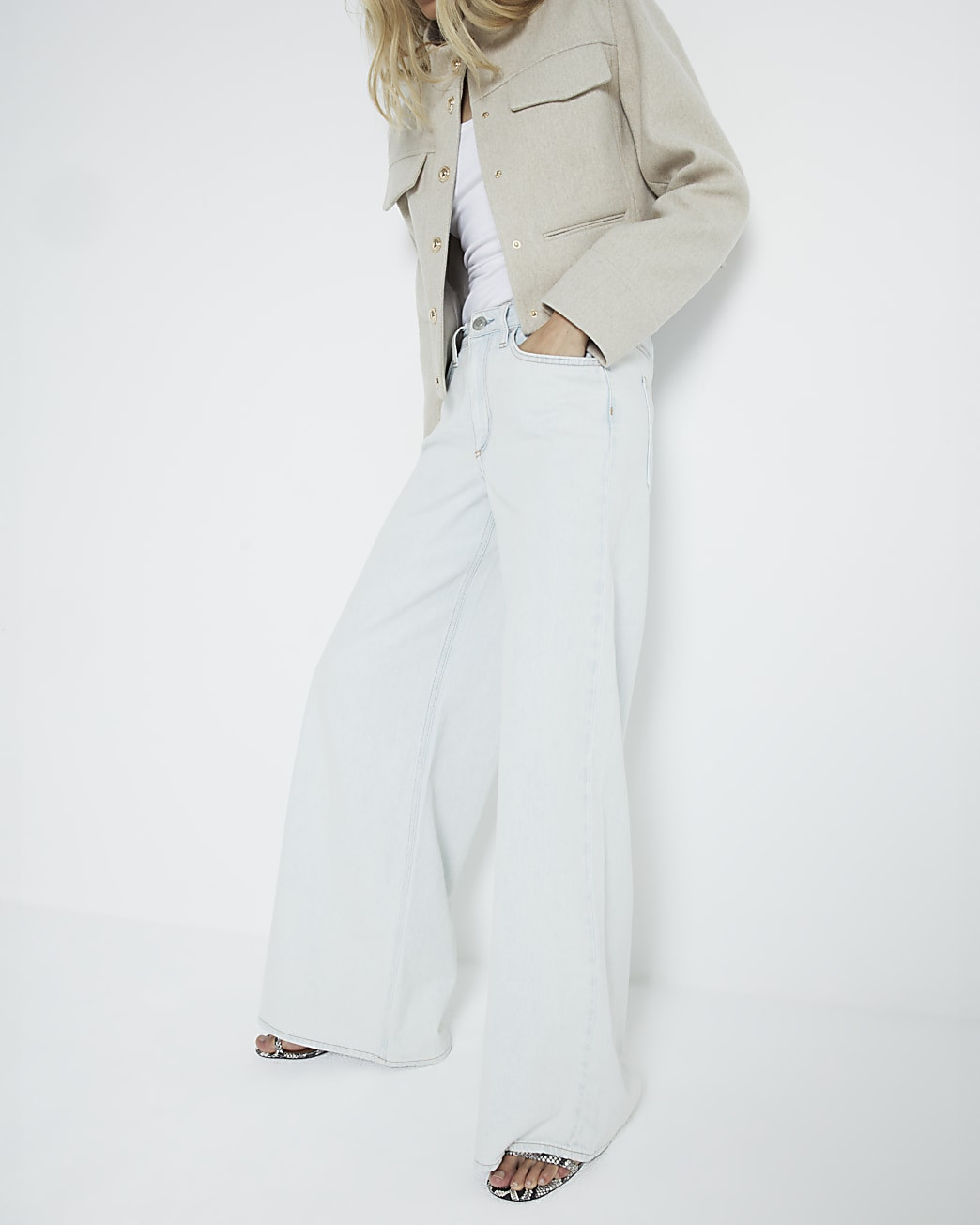 Blue mid rise elastic back wide fit jeans | River Island (UK & IE)