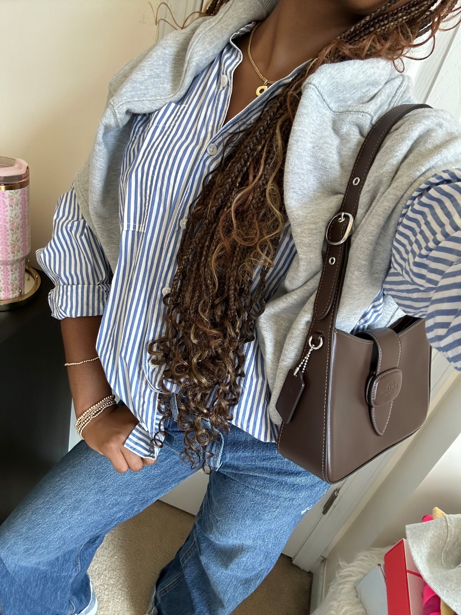 Casual outfit, American Eagle jeans, everyday fit, button up, blue jeans, coach bag, little purse 

#LTKFindsUnder50 #LTKItBag #LTKStyleTip