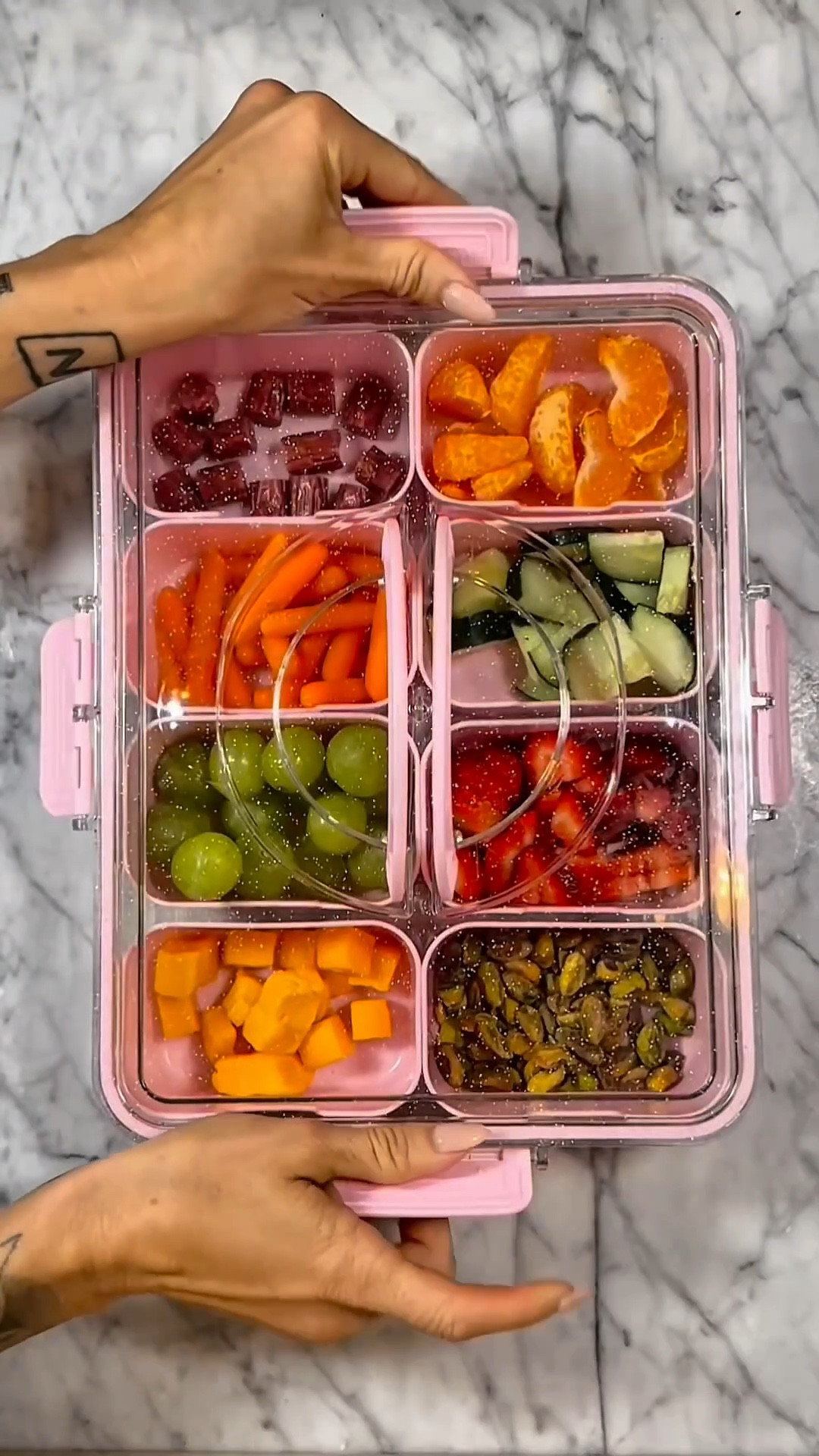 The PERFECT way to pack a snack — great for lunchtime, picnics, and all things foodie.

#LTKActive #LTKHome #LTKFindsUnder50