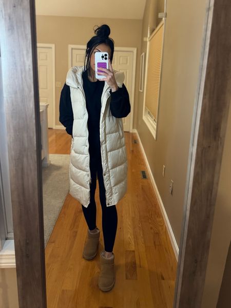 Such a good long hooded puffer vest!

Amazon finds


#LTKSeasonal #LTKstyletip #LTKfindsunder100