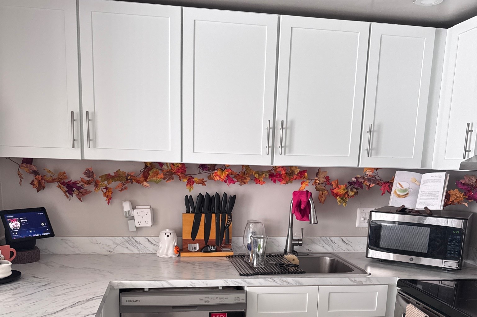 KITCHEN DECOR FOR FALL! 

#LTKSeasonal #LTKHome #LTKFindsUnder50