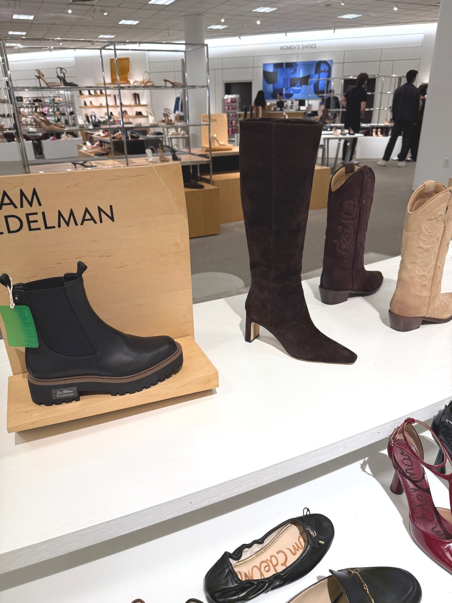 I cannot stop thinking about these chocolate brown tall boots! I love the heel height, the color, the texture and the overall look! I feel like they will go with so many outfits for this fall and winter too! I also like the flats on the bottom for a more casual look. I linked all of these shoes⬆️

#Itkcreator #Itkfinds
#Itkwatchnow #nordstrom #nordstromfinds
#chocolatebrown #boots
#bootsforfall #fall #fallfashion

#LTKStyleTip #LTKSeasonal #LTKShoeCrush