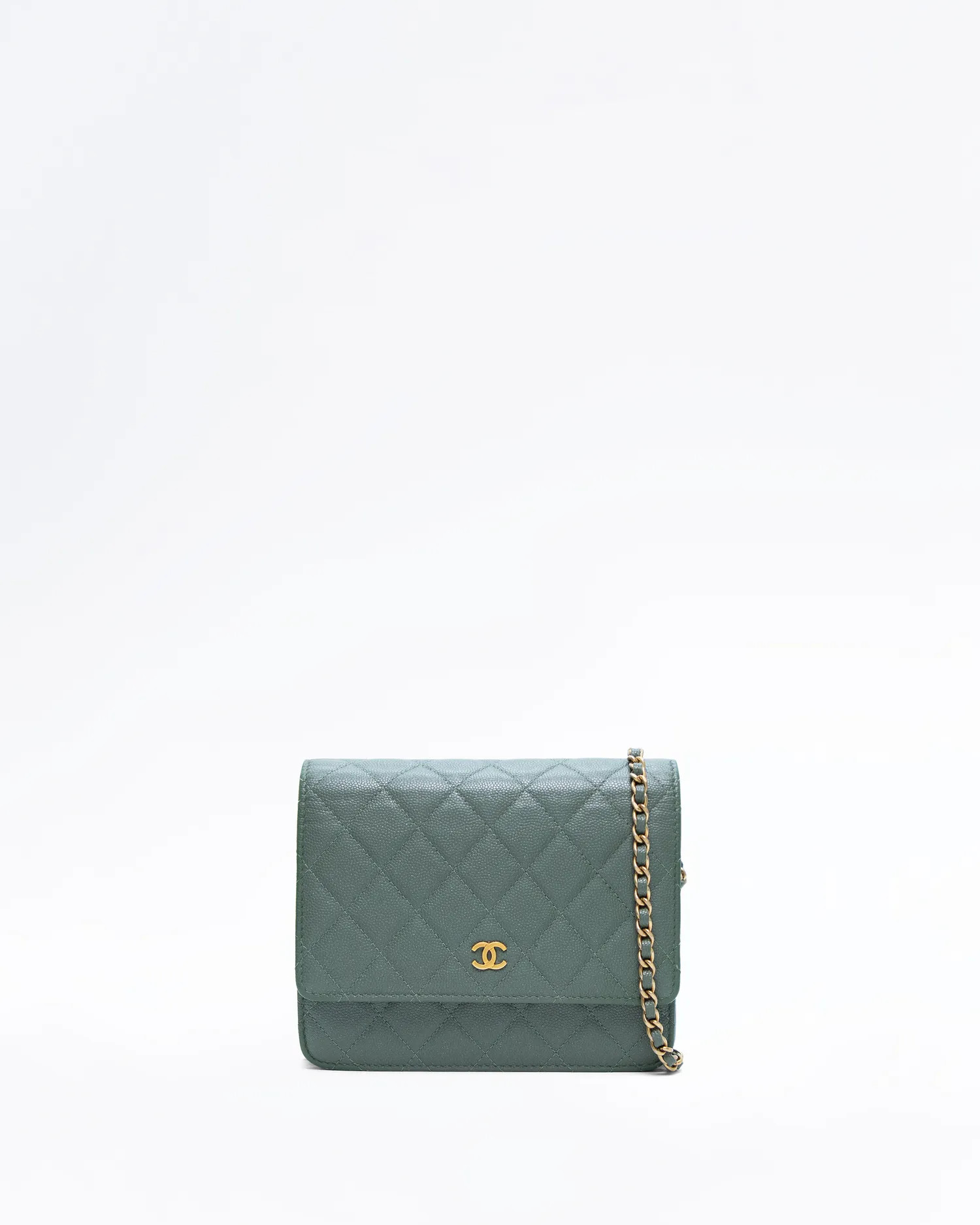 Caviar Quilted Square Wallet on a Chain | Vivrelle
