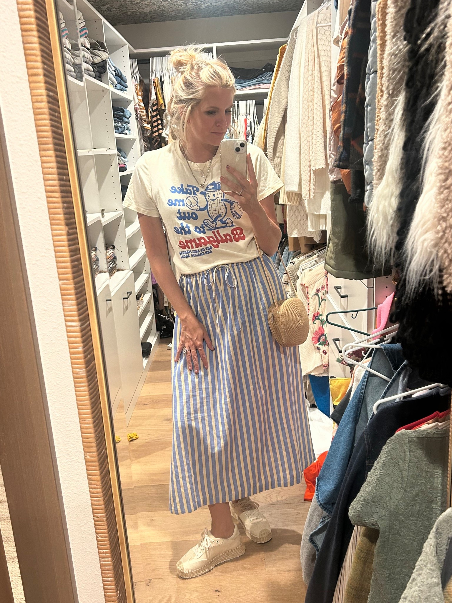 Take me out to the ball game… Wish @Target would restock this midi skirt! 🧢⚾️ #baseballgameoutfit #midiskirt #graphictee #gameoutfit #summeroutfit #maxiskirtoutfit #targetfashion

#LTKFindsUnder100 #LTKFindsUnder50 #LTKStyleTip