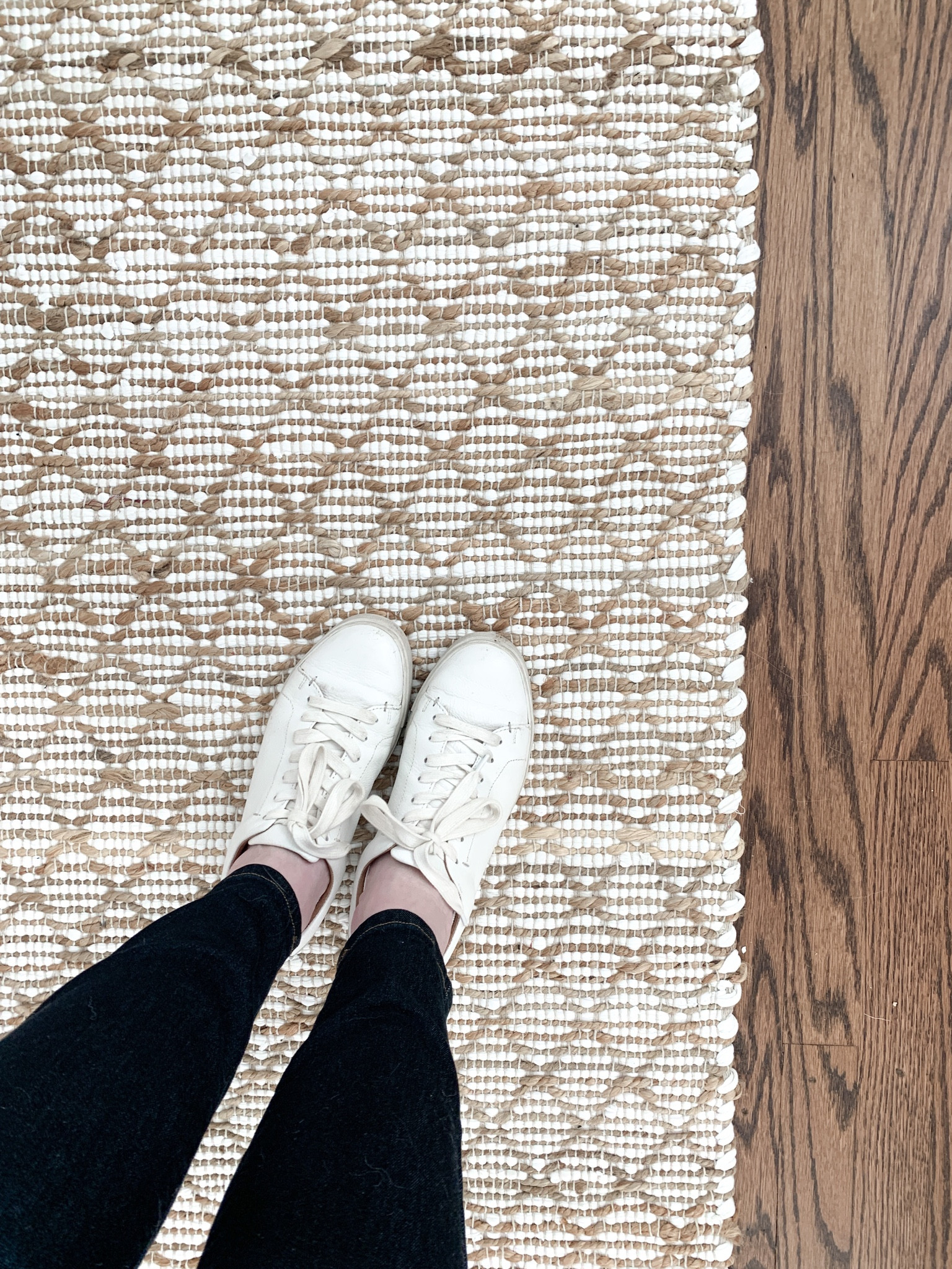 Serena & Lily 20% off with code HOMELOVE, neutral rug 

#LTKhome #LTKsalealert