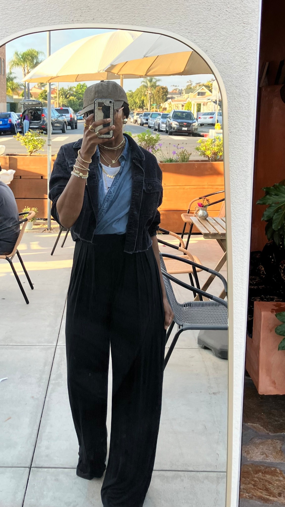 I love a good wide leg pant. These are pretty old from Jluxlabel, so I have put together a list of some place that sell great pants 🤗

#LTKStyleTip