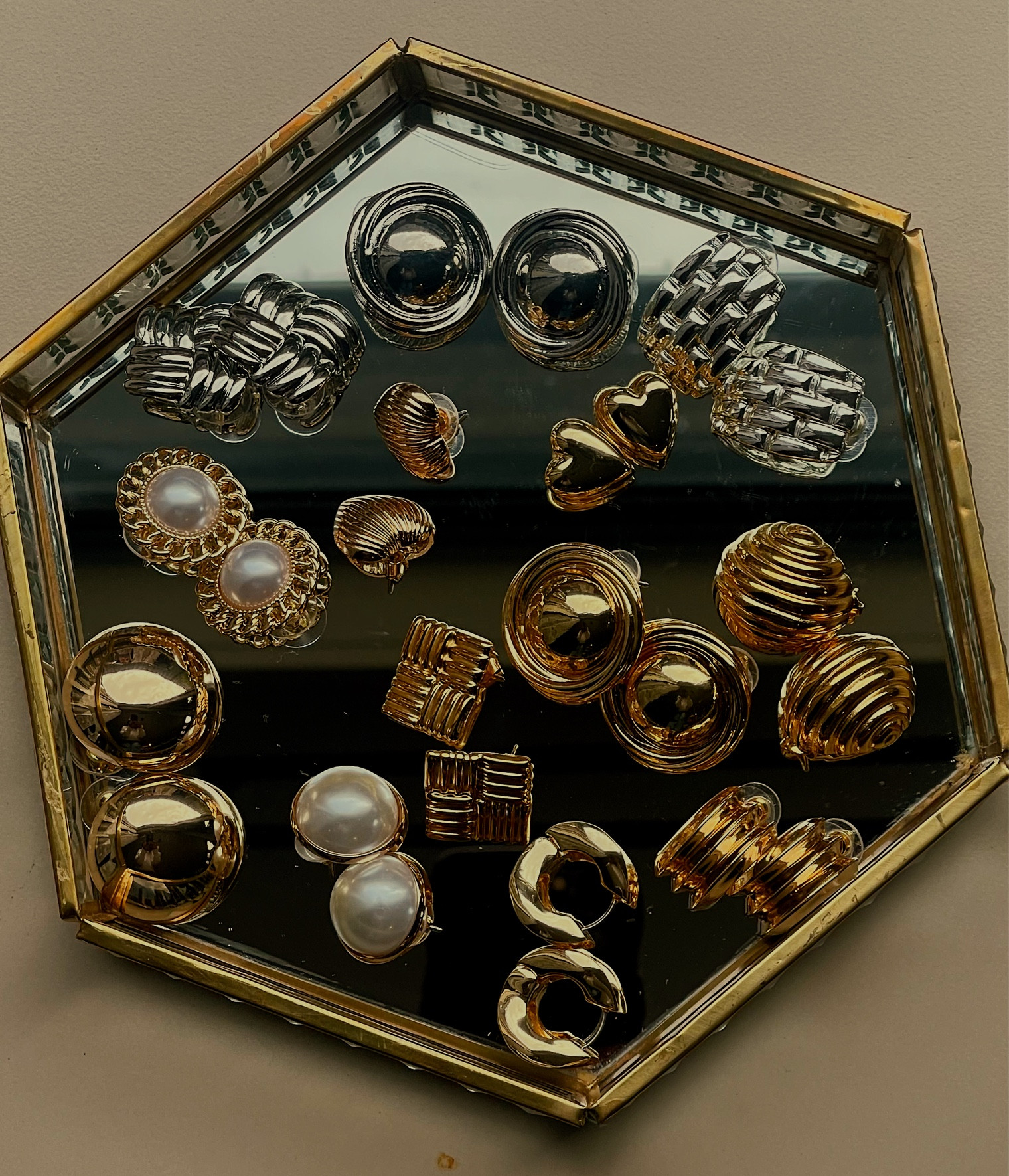 Loving the comeback of statement earrings again. All my earrings are from tkmaxx and Lovisa. However I’ve linked those that are now on my wish list 

#LTKaustralia #LTKgiftguide #LTKworkwear