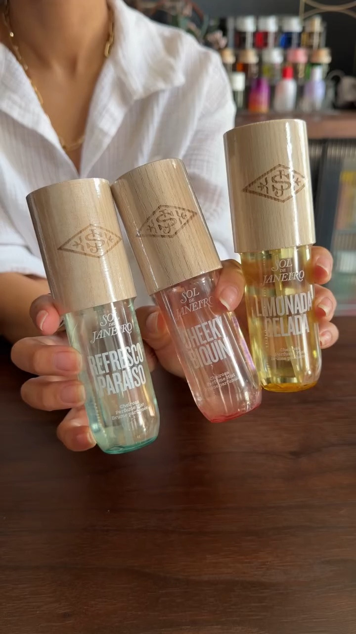 is this the best smelling sol de janeiro spray?

here’s my honest ranking of the new ones i tested all three and this is exactly how they compare: 

💧 blue (refresco paraíso) fresh, green, clean like ocean air + expensive hotel linens 

🌸 pink (cheeky bikini) fruity, sweet, a little floral the cutest… but the sweetest of the three 

🍋 yellow (limonada gelada) sweet, creamy lemon like a soft dessert lemonade this one is actually addictive 

ranking: pink → blue → yellow 

blue + yellow layered together is so good 

if you’re trying to pick one… the lemon is the blind buy 

these hit sephora 4/3 

gifted by @soldejaneiro #creatorsearchinsights #soldejaneiroperfume #bestsmellingperfume #perfumetok #giftedbysoldejaneiro

#LTKBeauty #LTKSaleAlert
