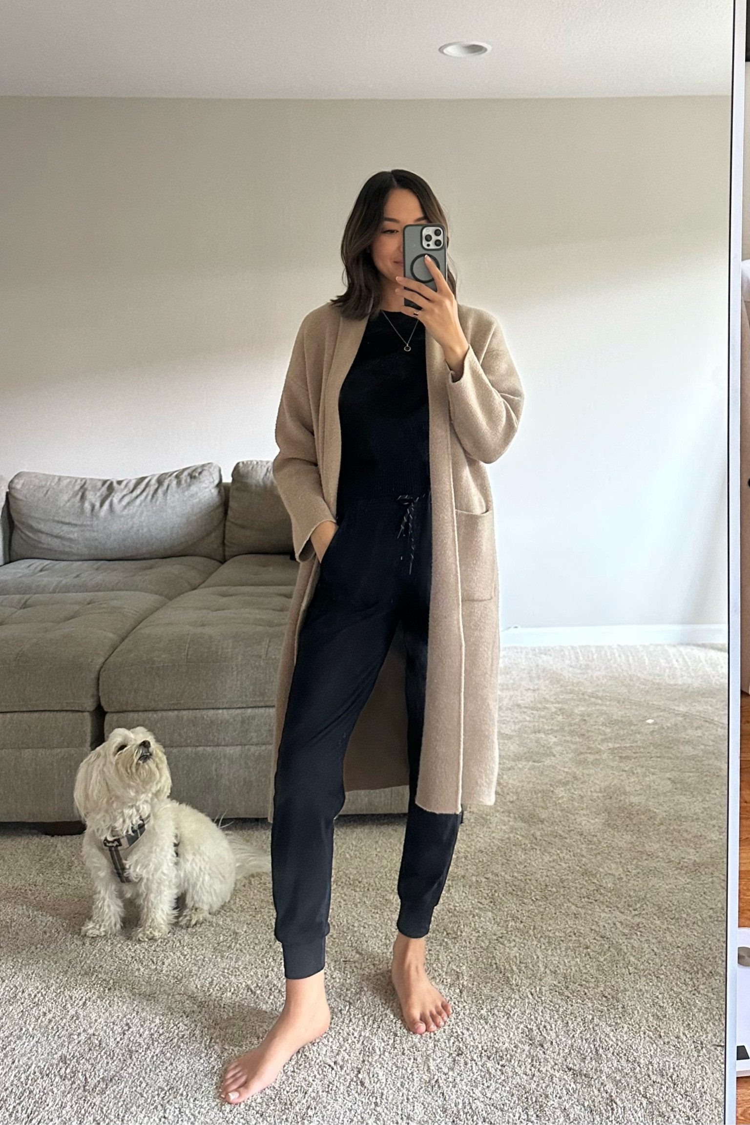First/second trimester outfit — one of the few things that fit from my wardrobe! I also linked the Align Lululemon joggers & the Varley slim cuff pants which are favorites (vuori also comes highly recommended for pregnancy) 

Joggers xxs 
Coatigan xs exact color is sold out, but cream color is on sale 
Linked some of my favorite stretchy layering tees 

#LTKfindsunder100 #LTKstyletip #LTKbump