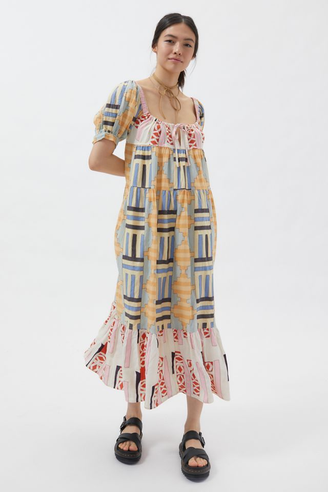 Kimchi Blue O’Hara Peasant Midi Dress | Urban Outfitters (US and RoW)