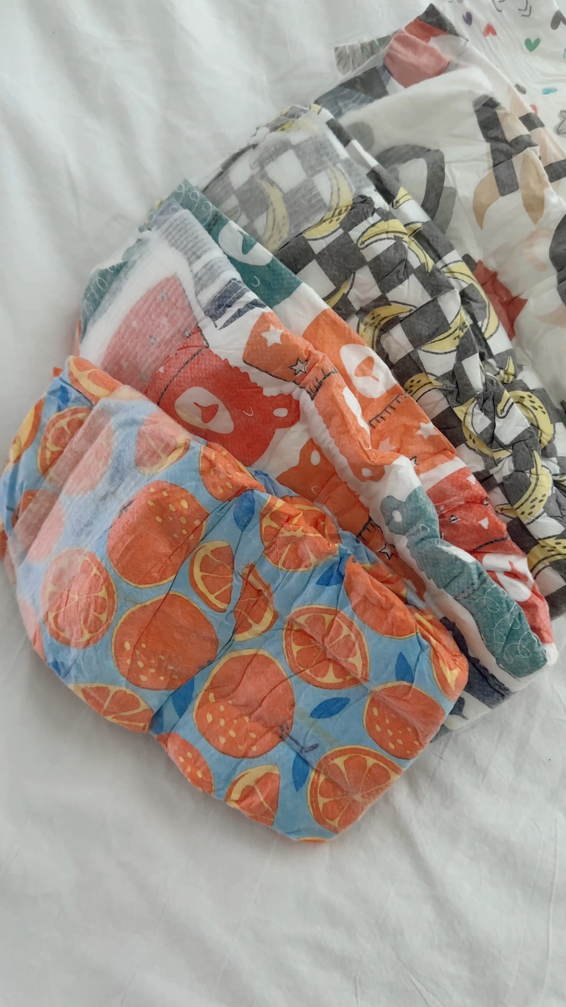 #ad Been so stocked up on these diapers because they have been working so well for us!Also - not only are they so aesthetic, but they’re soft & are made with plant based materials. Love that. 🫶🏼 #AD @Target @Honest #HonestAmbassador #Target #TargetPartner @Shop.LTK #liketkit
