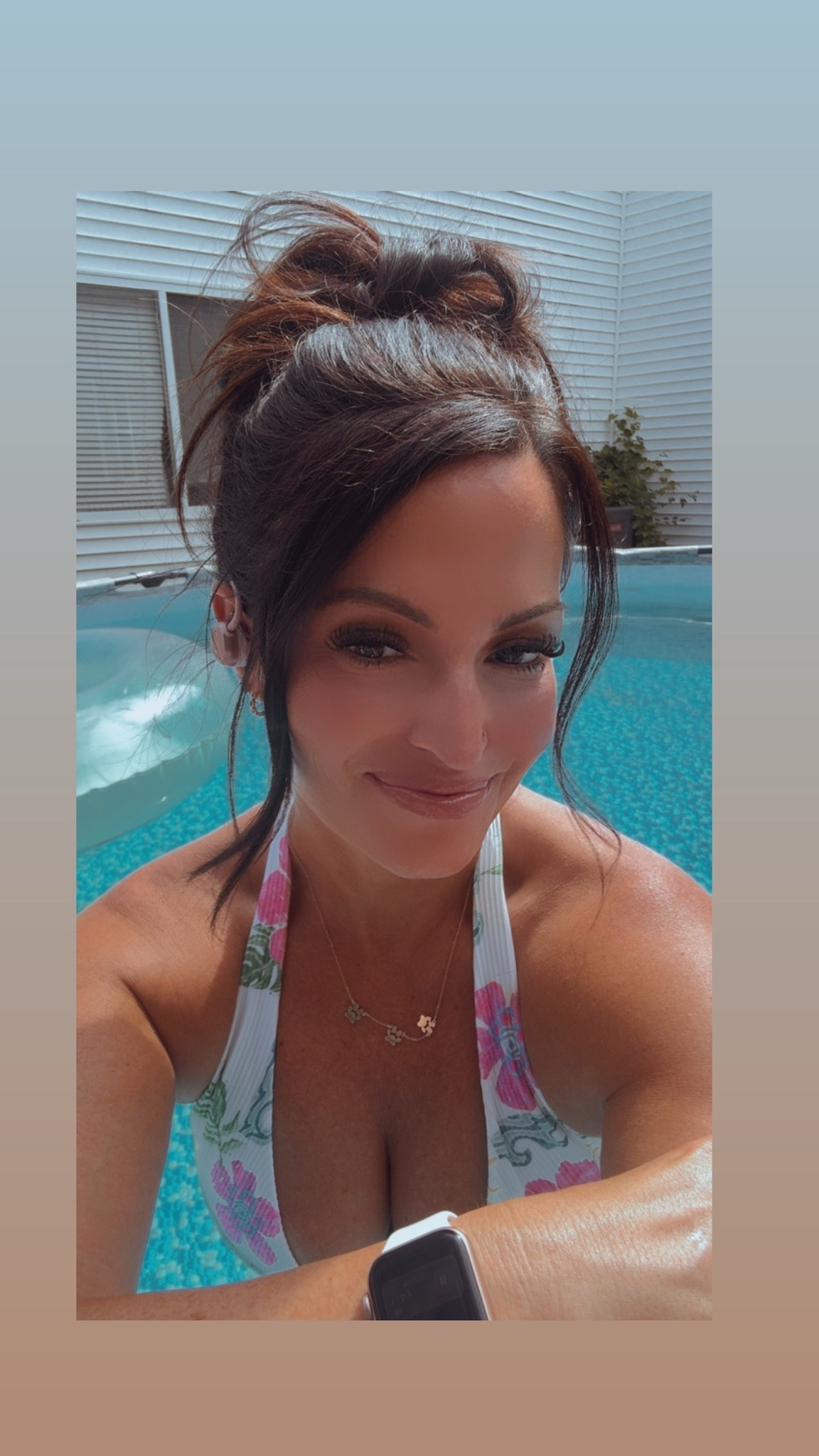 I Never want Summer to end

#LTKMidsize #LTKSeasonal #LTKOver40