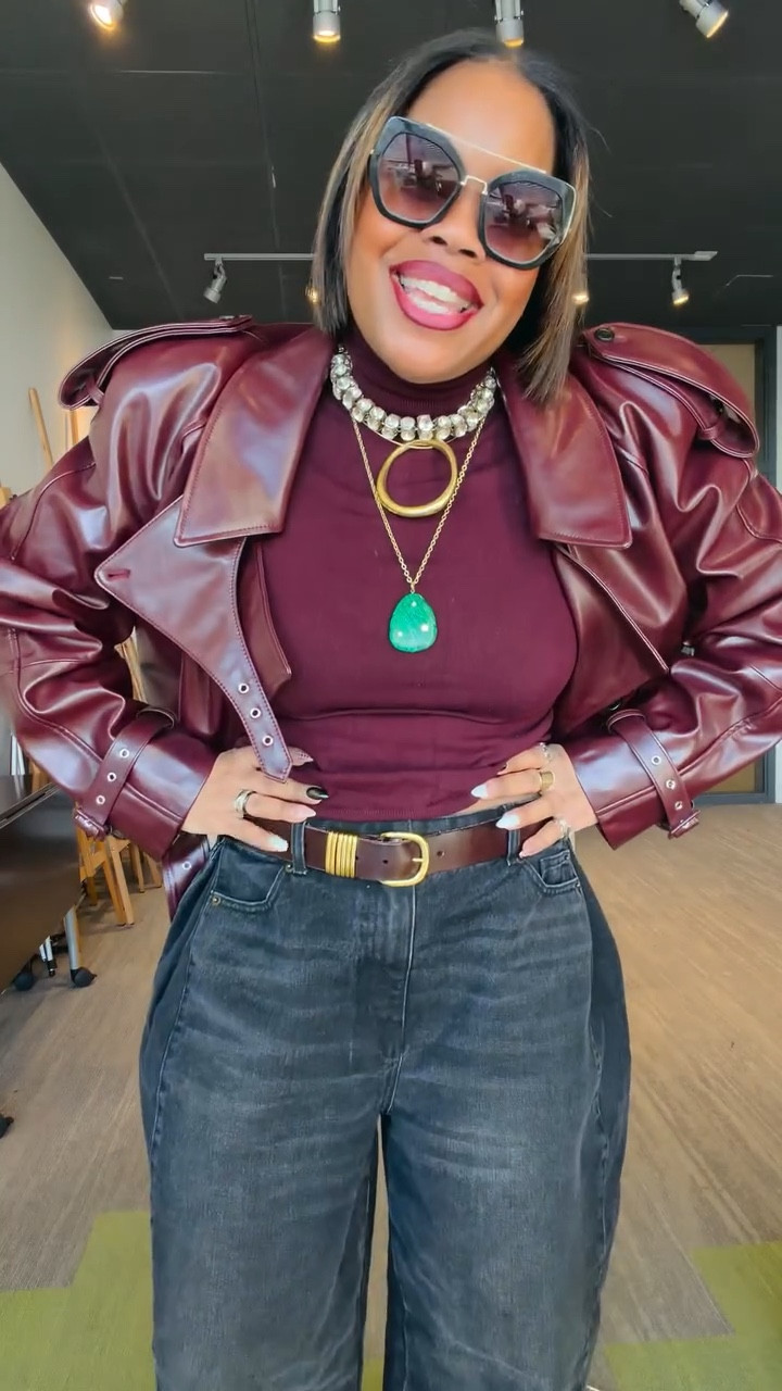 Hey boo!! We’re in store for a heat wave of 50 degrees today so I couldn’t wait to break out this jacket! 

I snagged this @sourceunknown_official burgundy faux-leather jacket over the holidays and so glad I did! It’s amazing!!! Paired with my @bykahlana jeans and it’s a vibe! Let me know what y’all think!
•
•
Style over forty, denim style, target style, notan buckled cropped jacket
