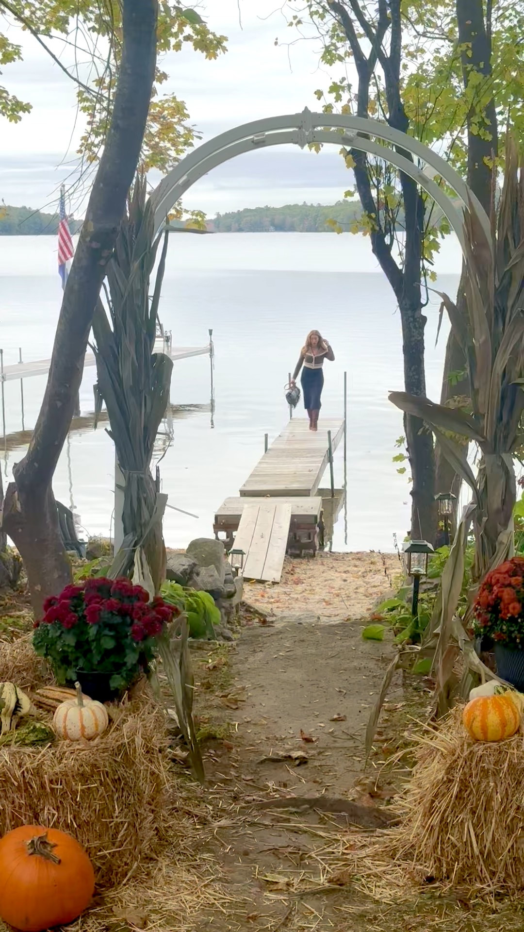 Fall fashion & cozy season 

#LTKHome #LTKSeasonal #LTKTravel