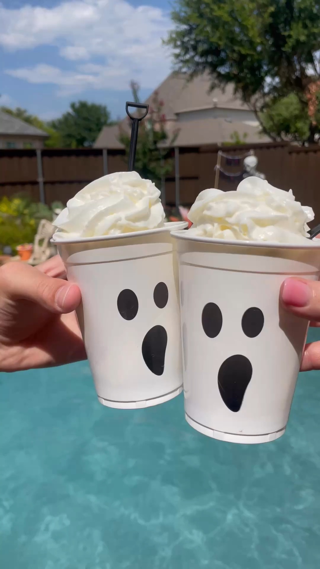 Summer what?!?!

This is your sign to throw a Summerween party, because why not. 


#LTKSeasonal #LTKParties #LTKSummerEdit