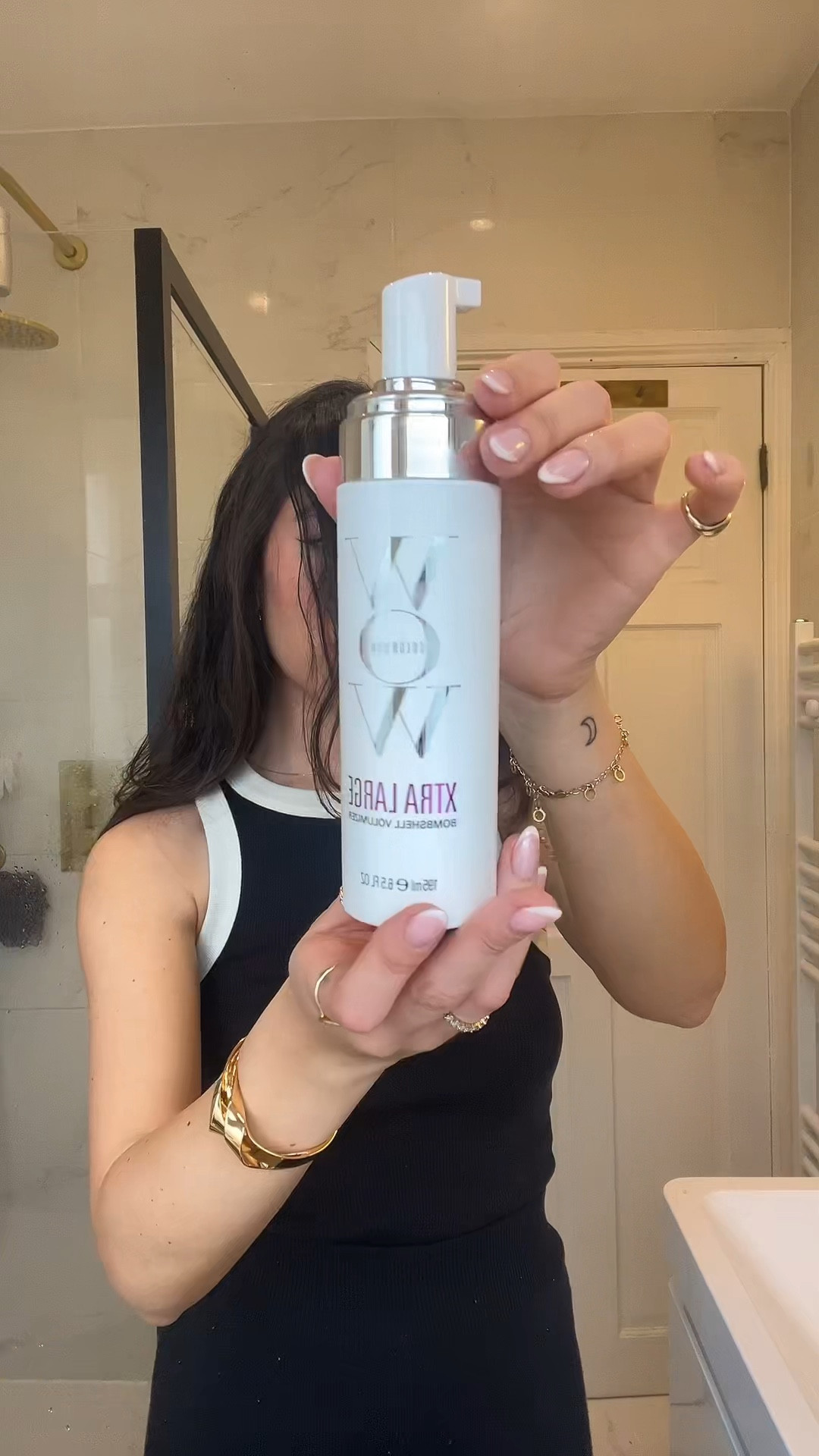 Bouncy blowdry tutorial 🤍 colour wow, bread oil, hair styling tool, space nk

#LTKVideo #LTKbeauty