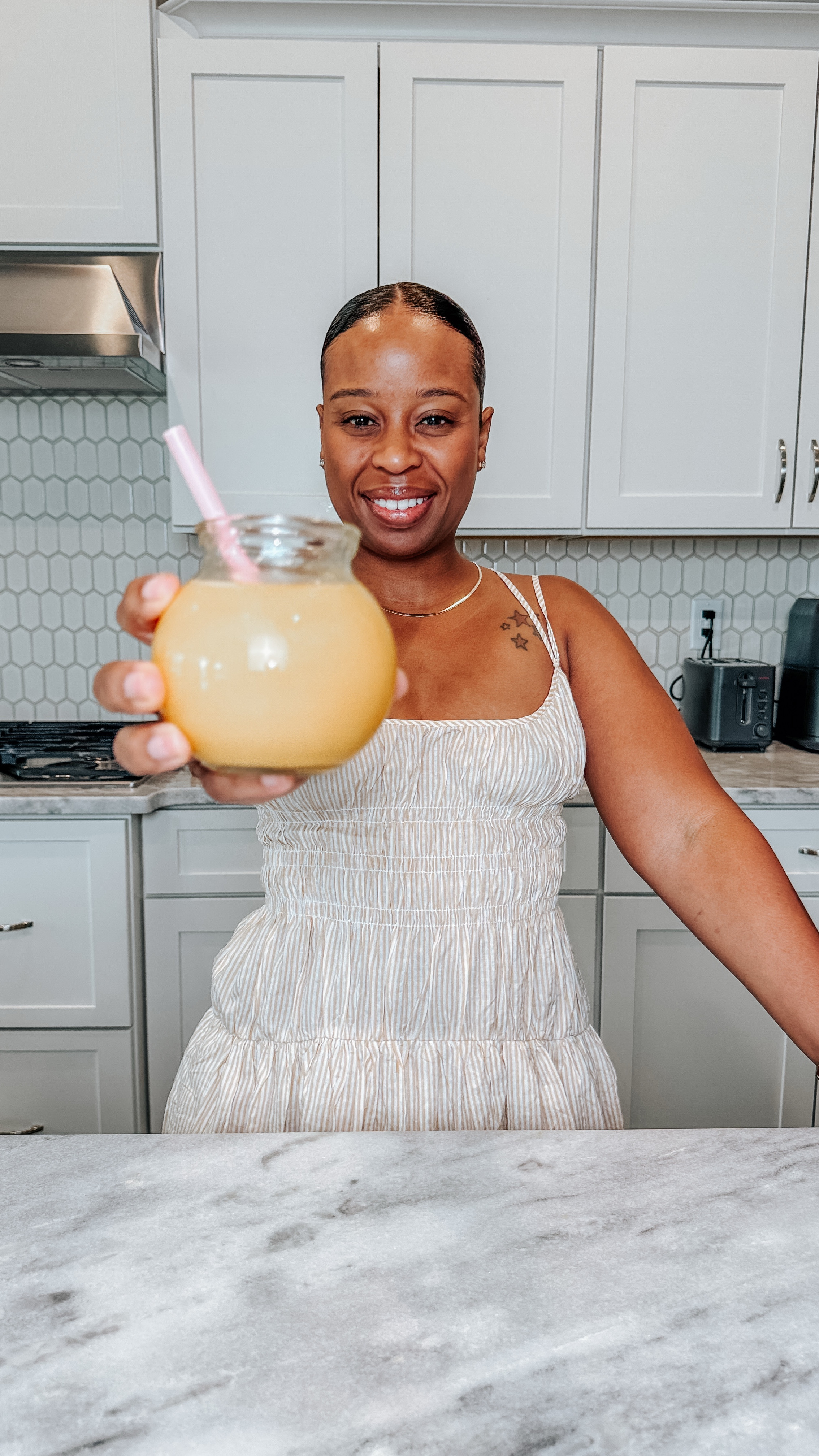 Frośe’s are my favorite drink for spring/ summer. And since it’s mango season, I decided to make a mango frośe! 

You can do this with any frozen fruit and it’s so refreshing!!

#mommyjuice #summerwater #froseallday #summerdrink #cocktailsathome #summercocktails


#LTKSeasonal #LTKParties