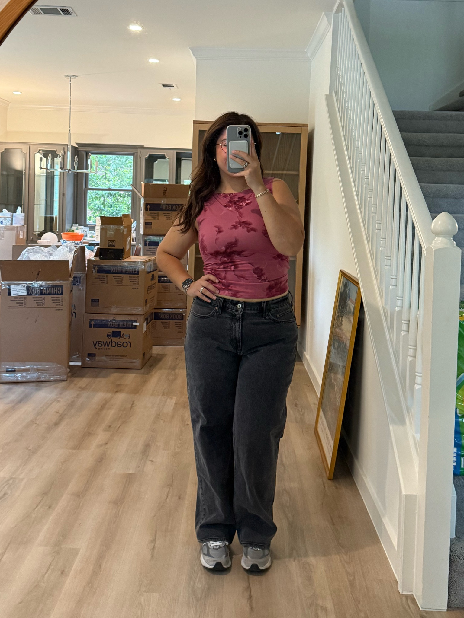 Large in the top, 30 short in the jeans! 

#LTKSeasonal #LTKMidsize #LTKFindsUnder100