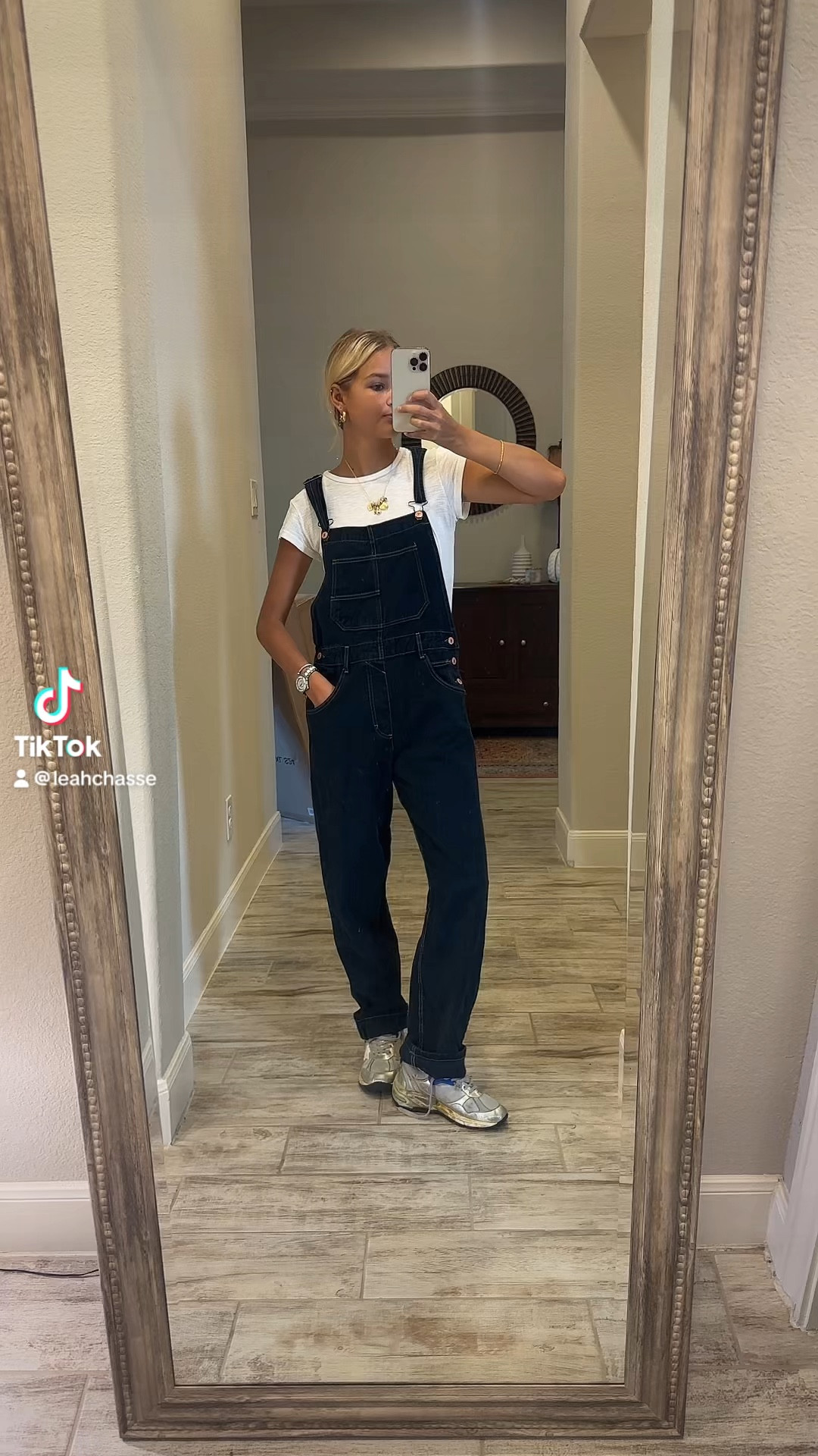 Fall overalls 🍂

#LTKSeasonal #LTKFindsUnder100 #LTKHalloween