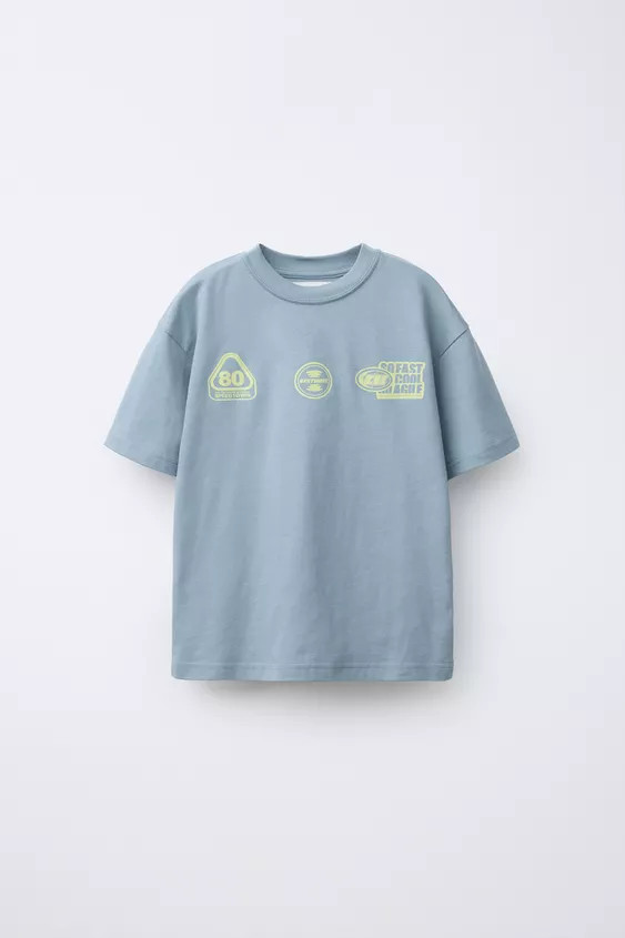 T-shirt with round neck and short sleeves. Print on front and chest. | Zara US