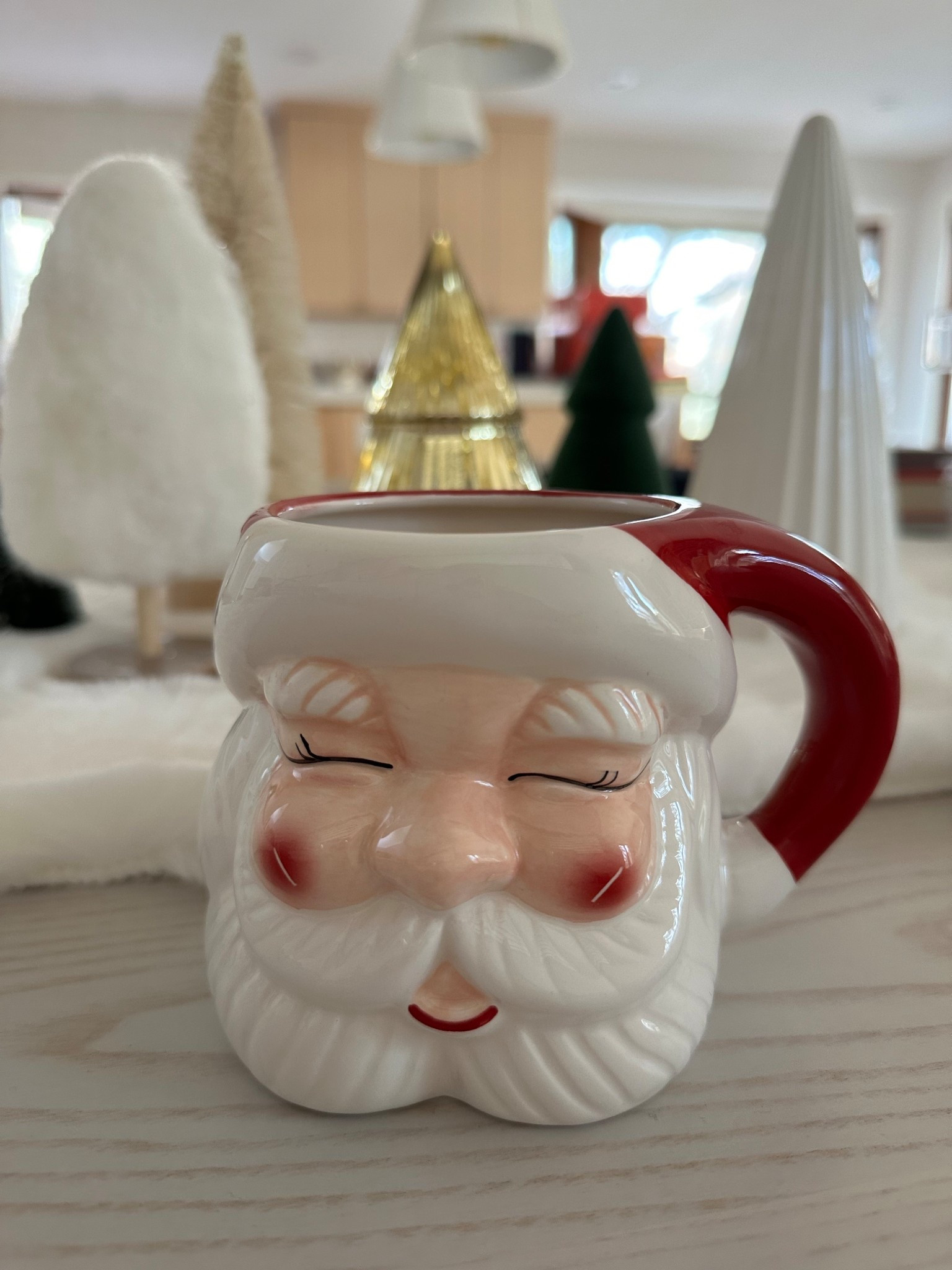 Cutie Santa mugs 

#LTKGiftGuide #LTKHoliday #LTKCyberWeek