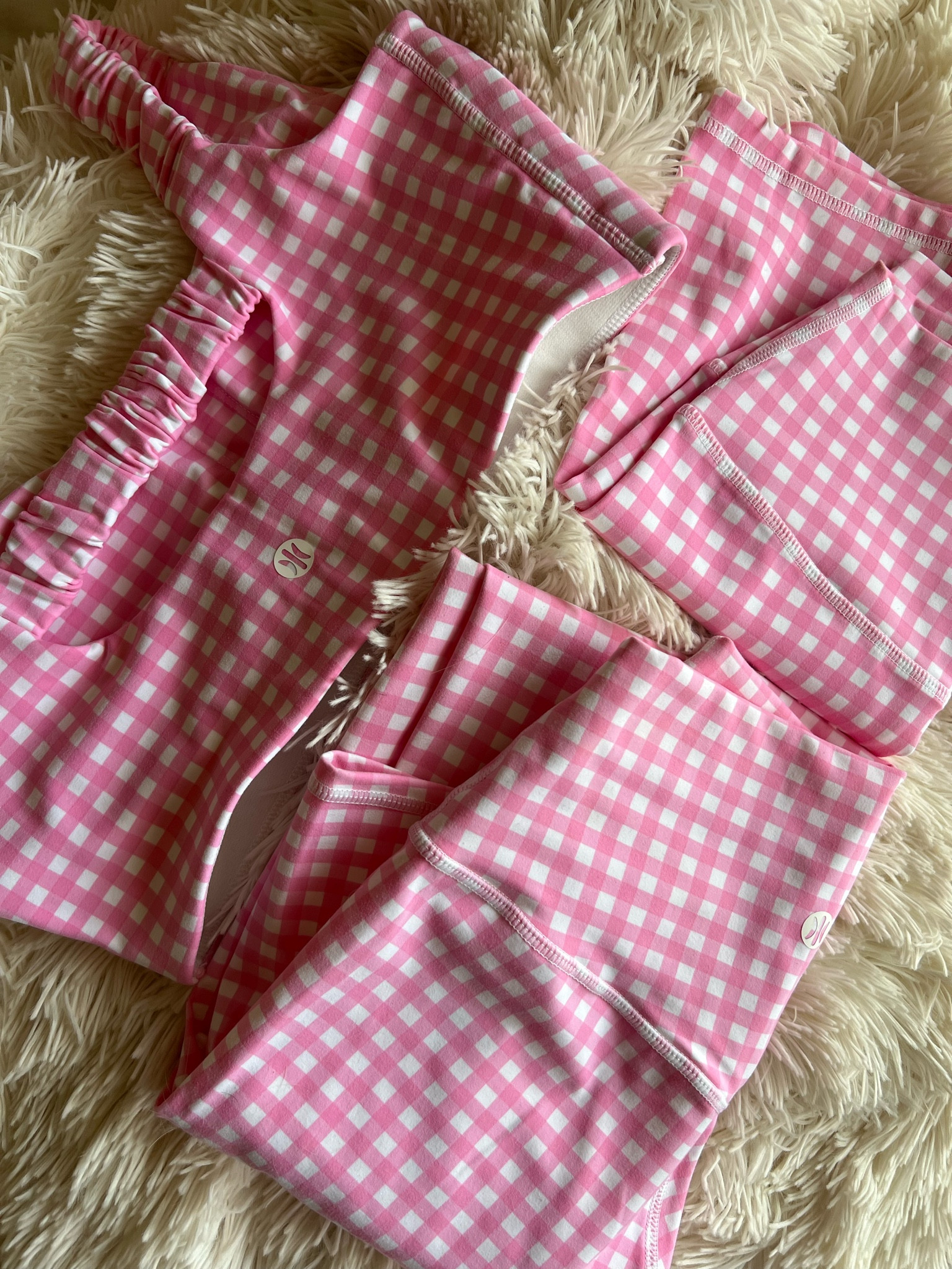 Pink gingham athletic set 

#LTKFindsUnder100 #LTKActive #LTKFitness